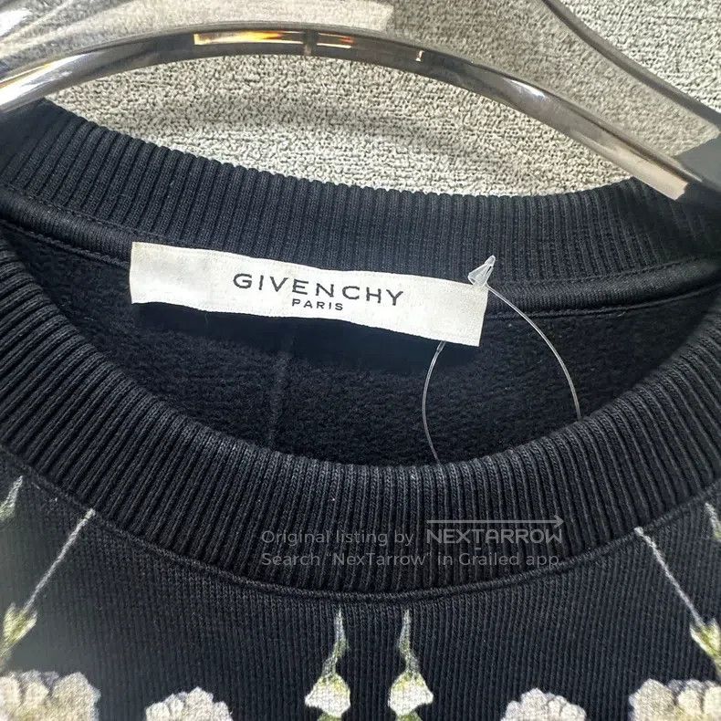 Givenchy Givenchy Notre Dame Starry Sky Round Neck Hoodie Size US XS / EU 42 / 0 - 3 Thumbnail