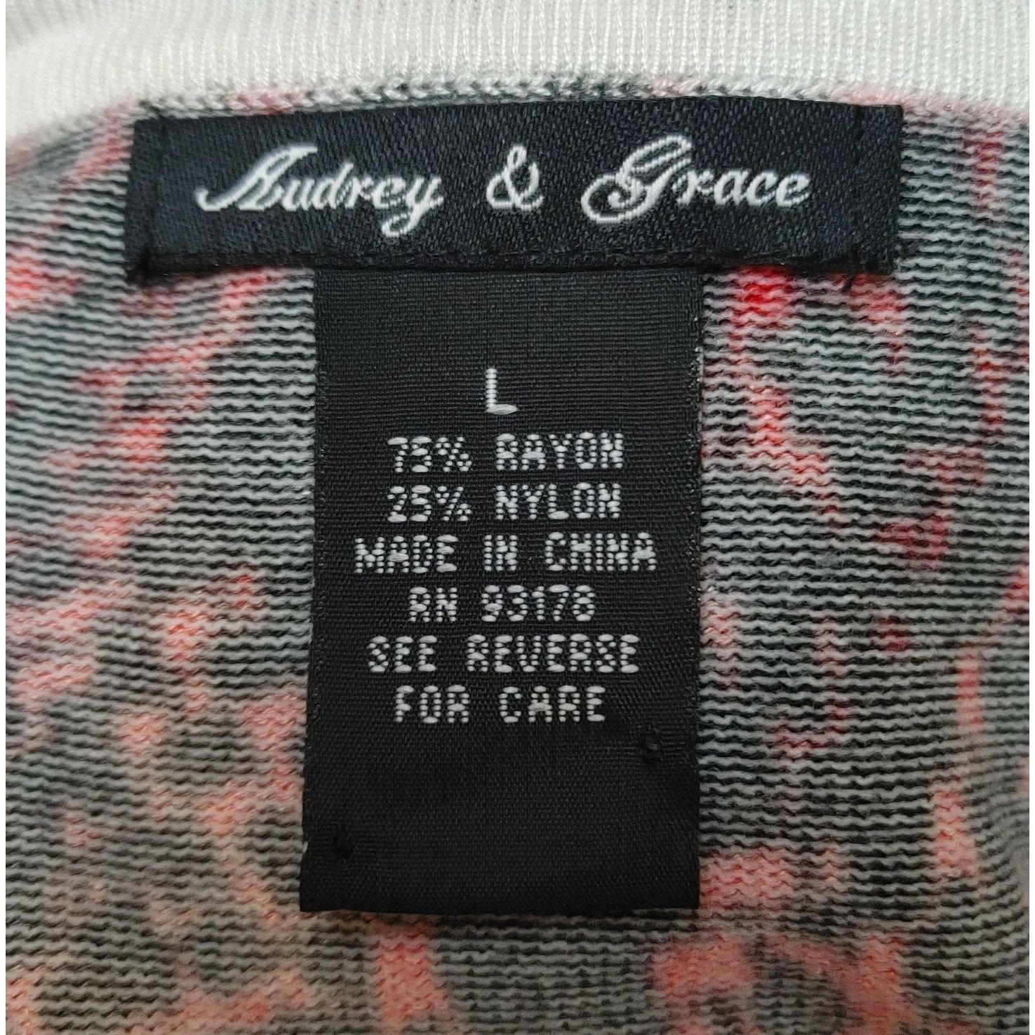 Other Audrey & Grace Blsck and Red 1/2 Sleeve Cardigan Size L Size L / US 10 / IT 46 - 3 Thumbnail