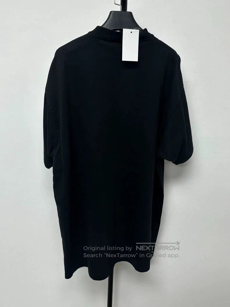 Balenciaga Balenciaga Asymmetric Inverted Logo Tee. Size US L / EU 52-54 / 3 - 2 Thumbnail