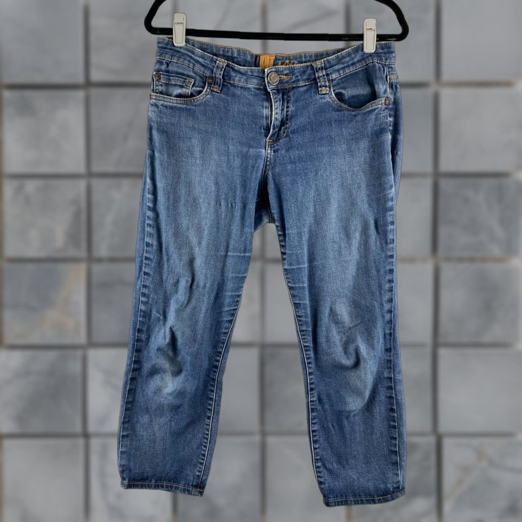 Vintage KUT from the Kloth Jeans Womens 6 Blue Capri Distressed Stretch Denim 5-Pocket Pockets Capris Size 28" / US 6 / IT 42 - 1 Thumbnail
