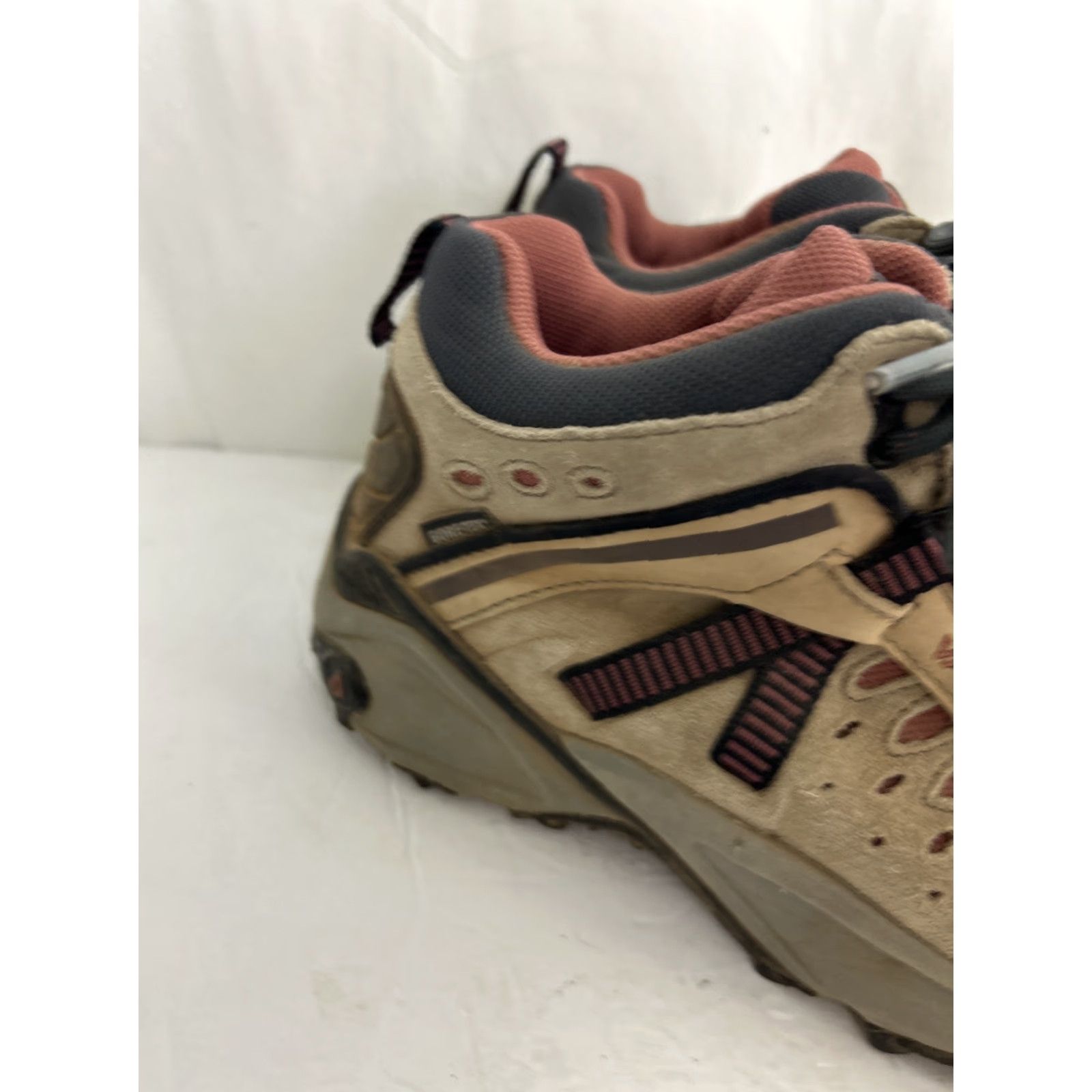 Vasque Vasque Women’s Breeze Boot Hiking Type: Boot Size 8 Tan Black & Brick Red Women Mens? Size US 6 / IT 36 - 3 Thumbnail