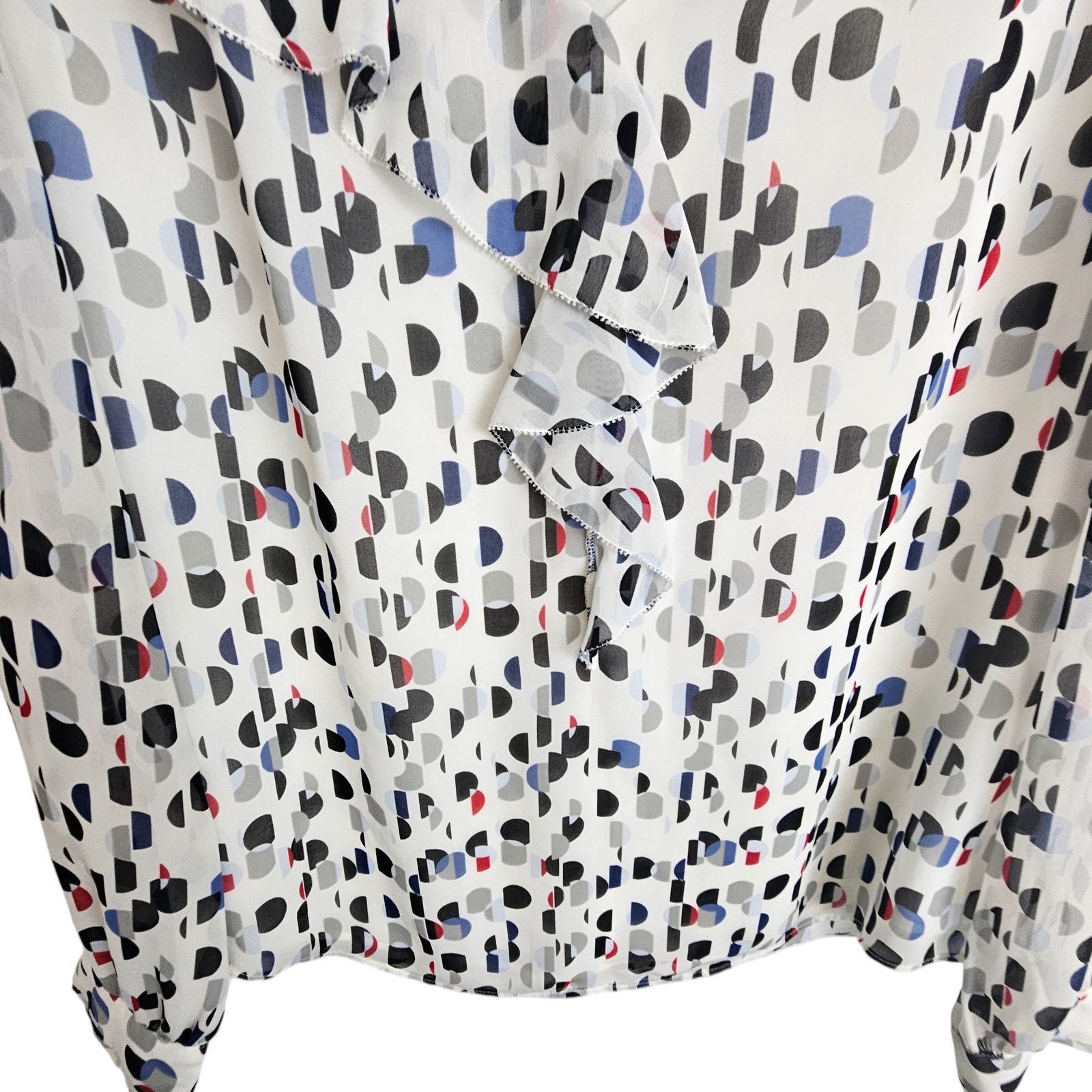 White House Black Market White House Black Market Polka Dot Blouse 4 Corp Career Size S / US 4 / IT 40 - 3 Thumbnail