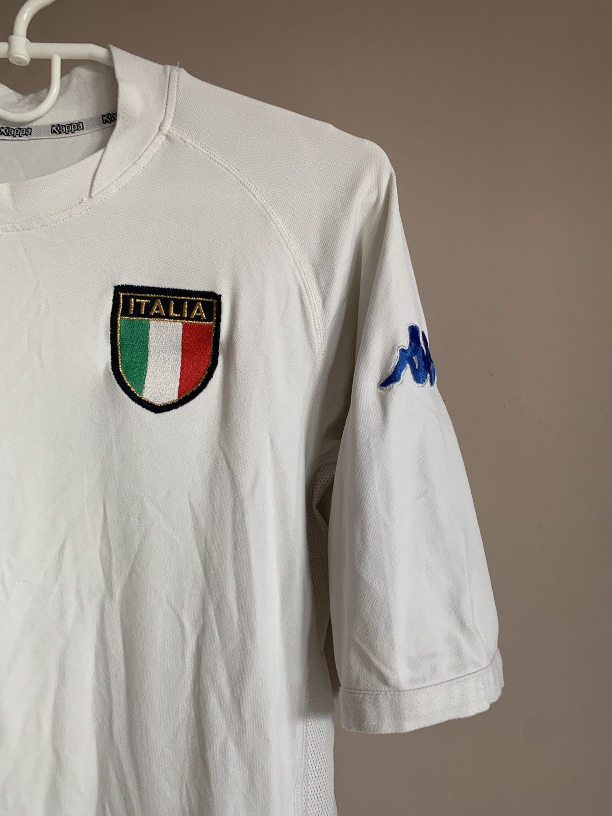 Kappa × Vintage Italy 2002 Away Football Shirt Kappa Vintage Soccer TOTTI Size US S / EU 44-46 / 1 - 7 Thumbnail