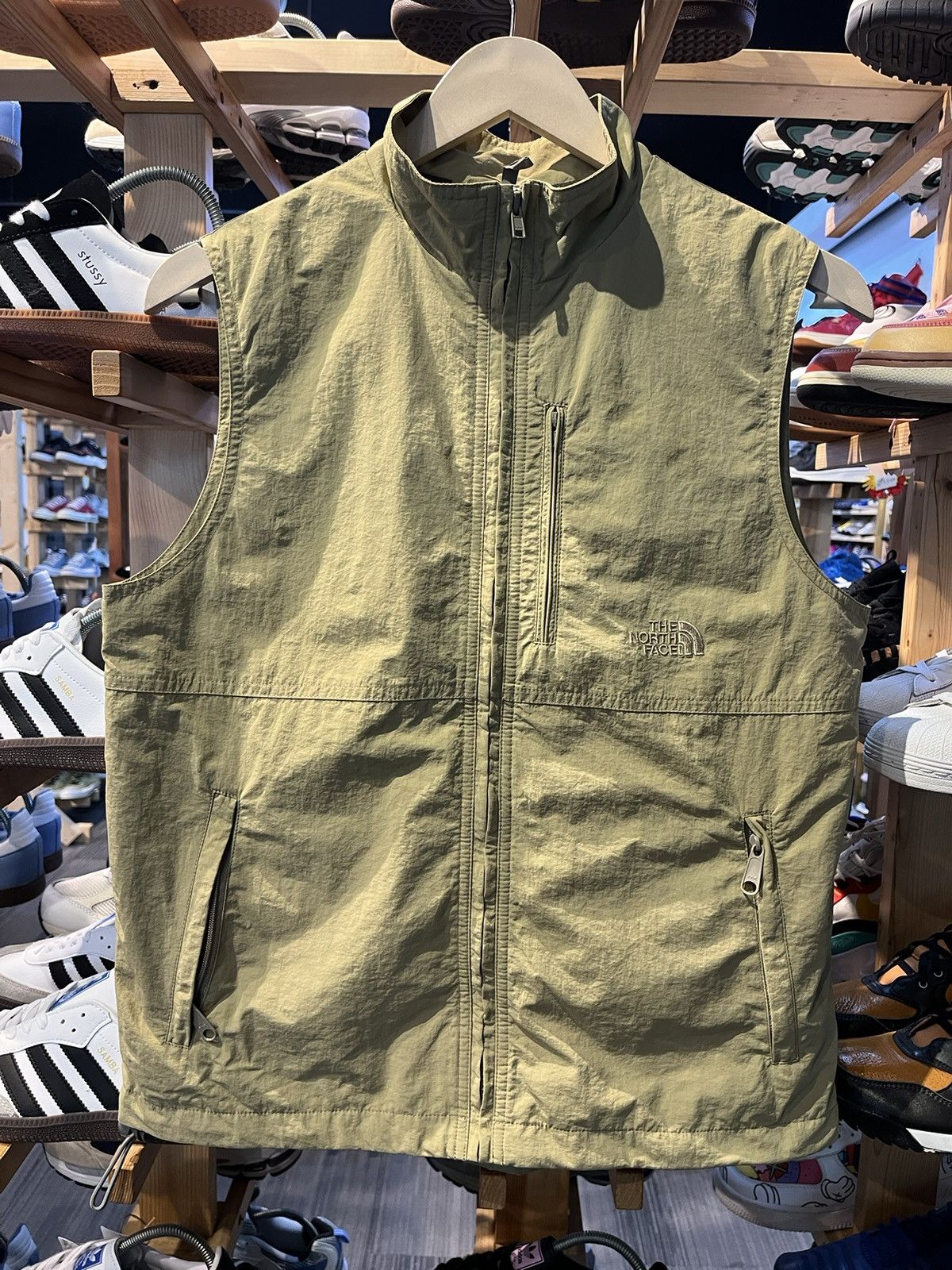 Essentials × The North Face × Vintage Vintage 90's North Face Vest Size US L / EU 52-54 / 3 - 1 Thumbnail