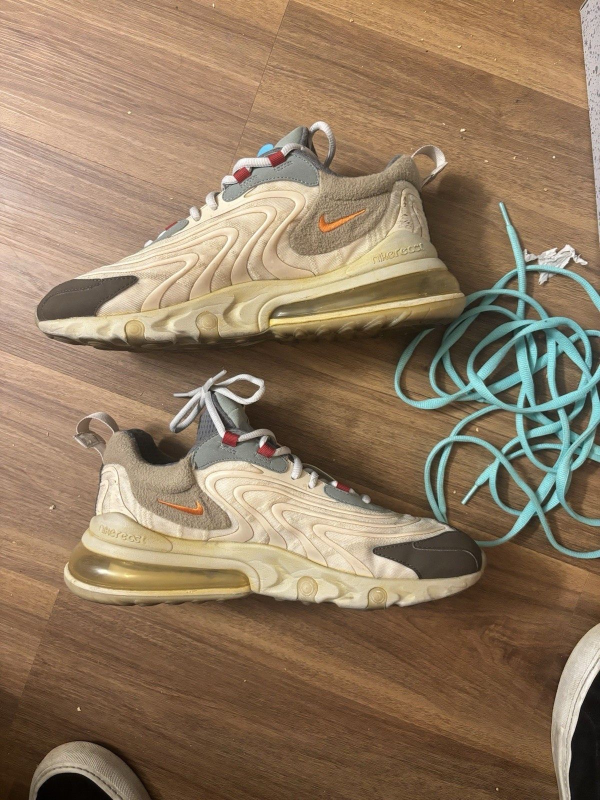 Nike × Travis Scott Travis Scott x Nike Air Max 270 React ENG Cactus Trails Size US 11 / EU 44 - 2 Thumbnail