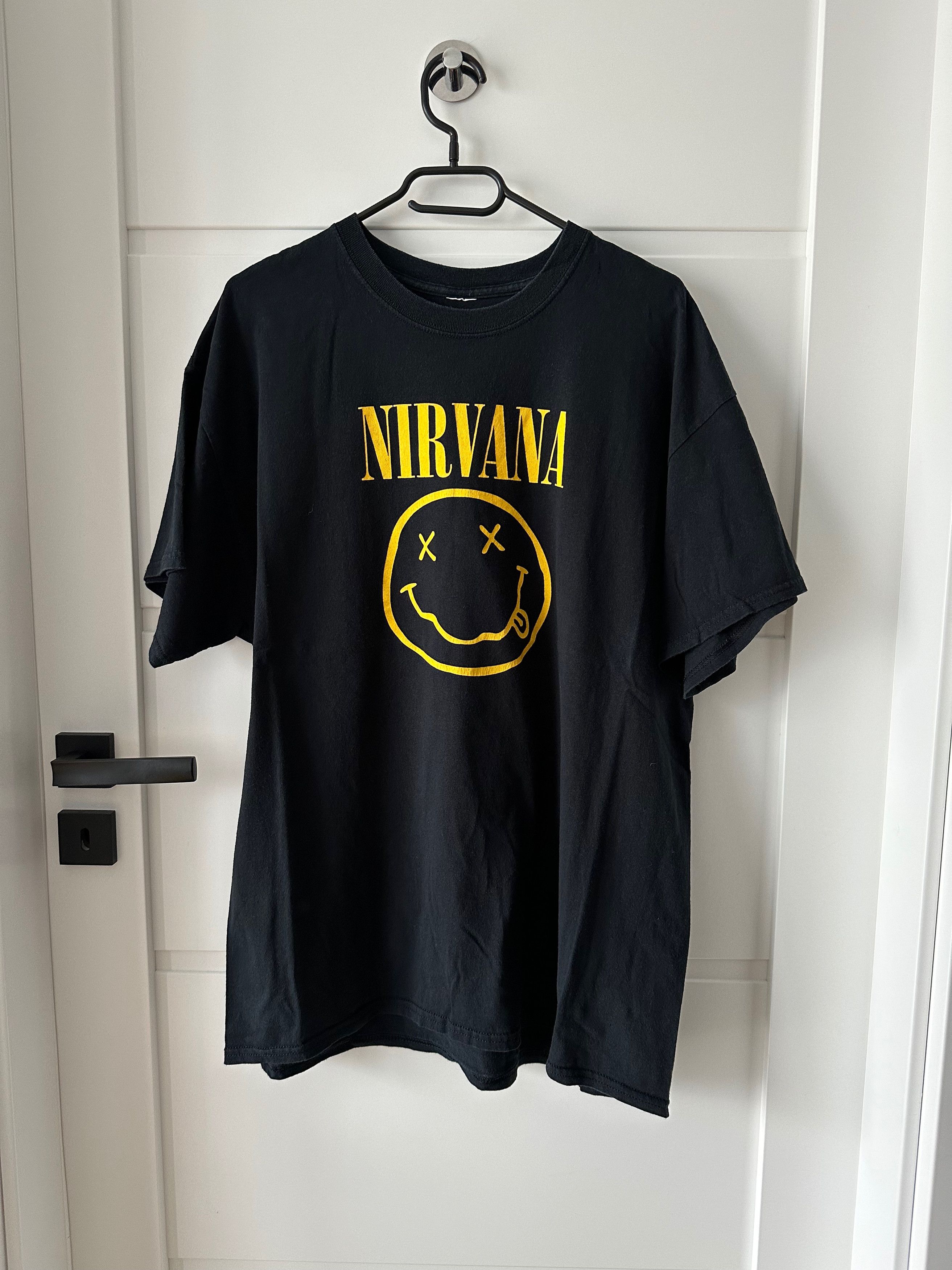 Band Tees 2017 Nirvana band tee shirt short sleeve Size US XL / EU 56 / 4 - 2 Thumbnail