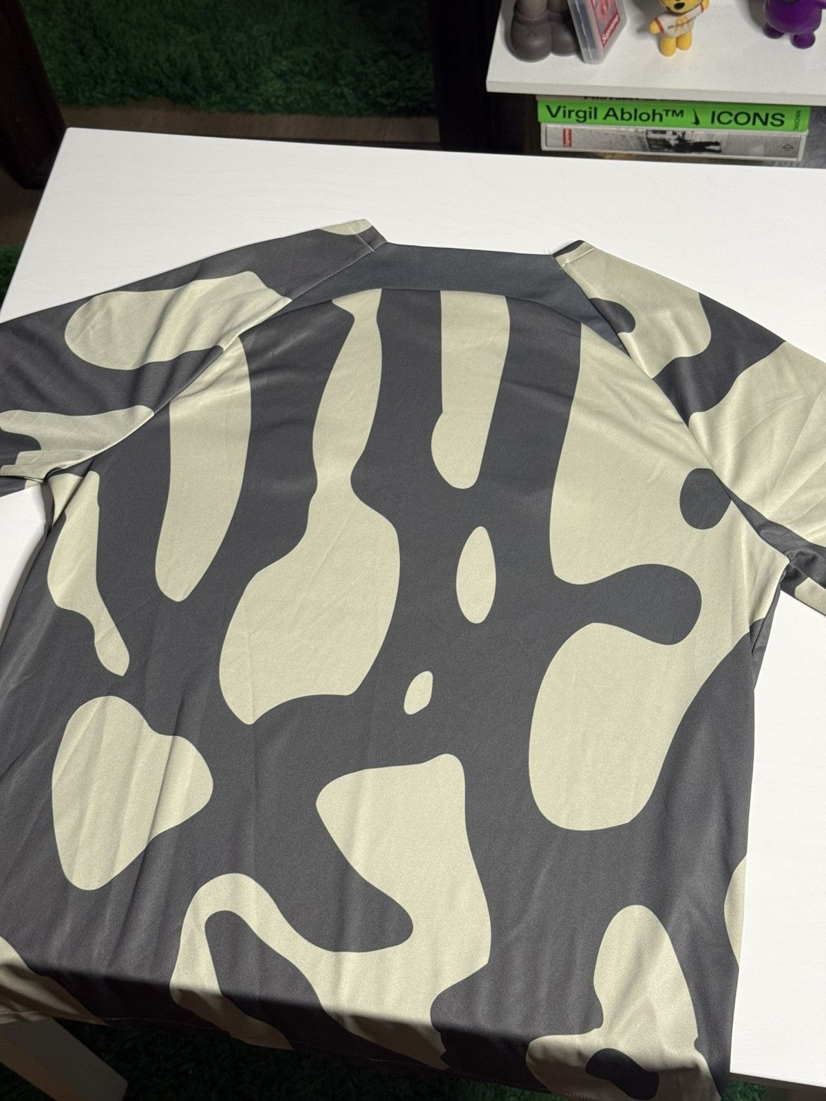 Jordan Brand Air Jordan x PSG Kit “Camo” [XL] BRAND NEW Size US XL / EU 56 / 4 - 2 Thumbnail