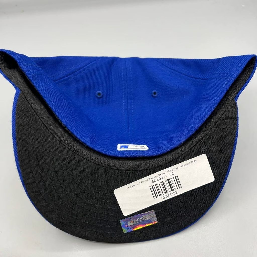 New Era Toronto Blue Jays Hat Men 7 1/2 59Fifty New Era Fitted Cap Size ONE SIZE - 7 Thumbnail