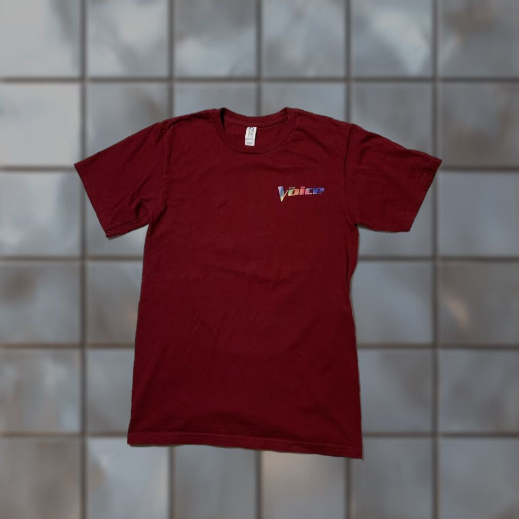 Port & Company NBC The Voice T-Shirt Port & Company Men S Maroon TV Show Graphic S/S Pharrell Williams Adam Levine Christina Aguilera Blake Shelton 2010s Mens Shirt Size US S / EU 44-46 / 1 - 1 Thumbnail
