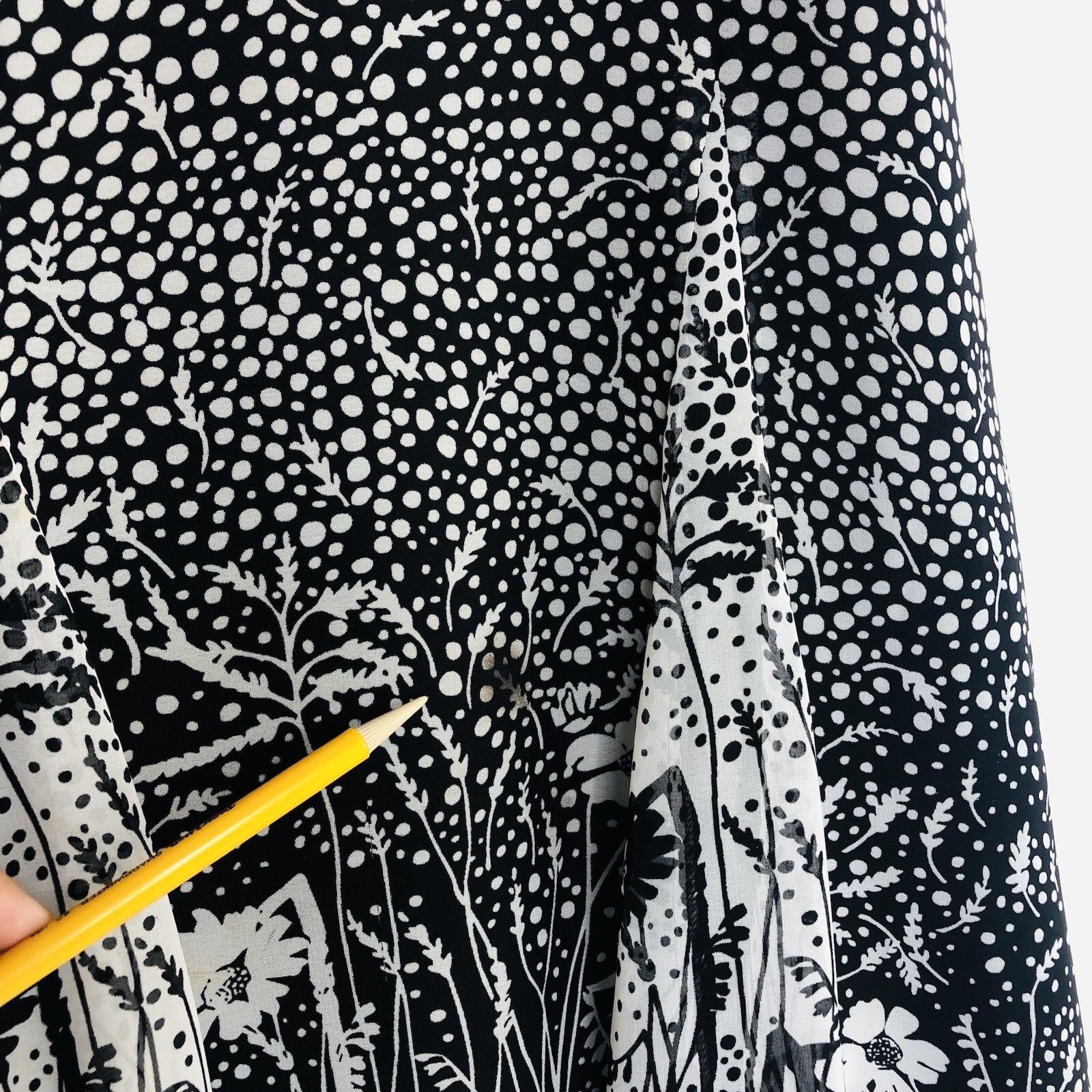 Coldwater Creek Coldwater Creek Floral Polka Dot Chiffon Fit & Flare Skirt L Size 34" / US 12 / IT 48 - 2 Thumbnail