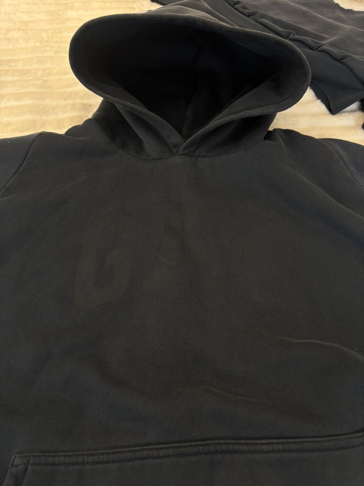 Balenciaga × Gap × Yeezy YEEZY GAP BALENCIAGA SHRUNKEN HOODIE Size US L / EU 52-54 / 3 - 21 Thumbnail