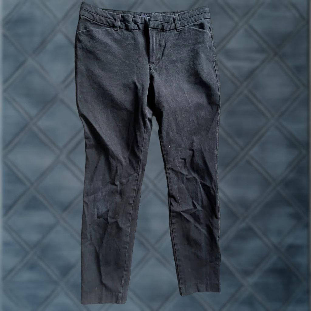 Gap VINTAGE Gap Women’s Cropped Pants Size 8 Black City Pattern Cotton Blend Casual Size 30" / US 8 / IT 44 - 1 Thumbnail