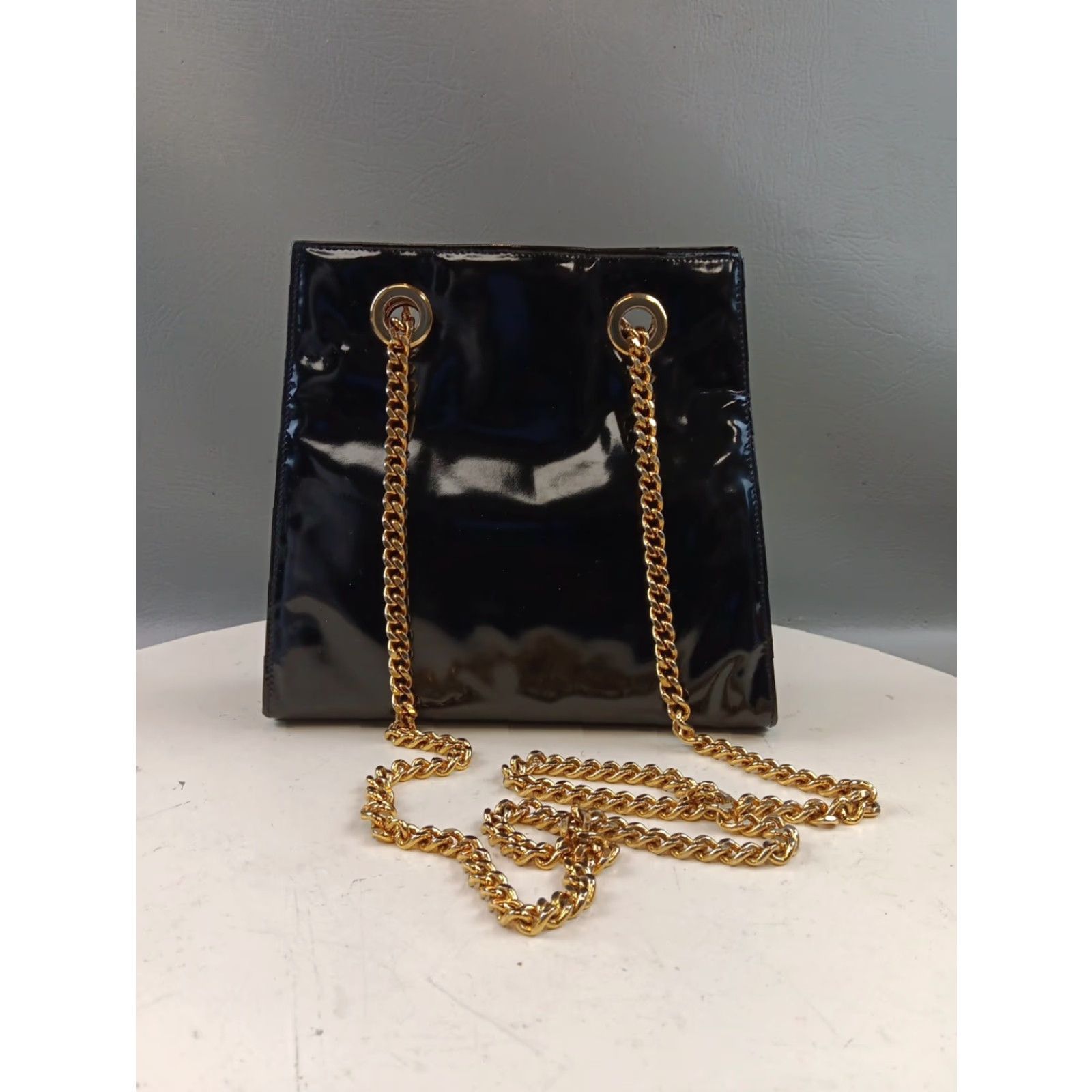 Neiman Marcus VINTAGE Neiman Marcus Purse Crossbody Bag Black Patent Leather Chain Strap EUC Size ONE SIZE - 6 Thumbnail