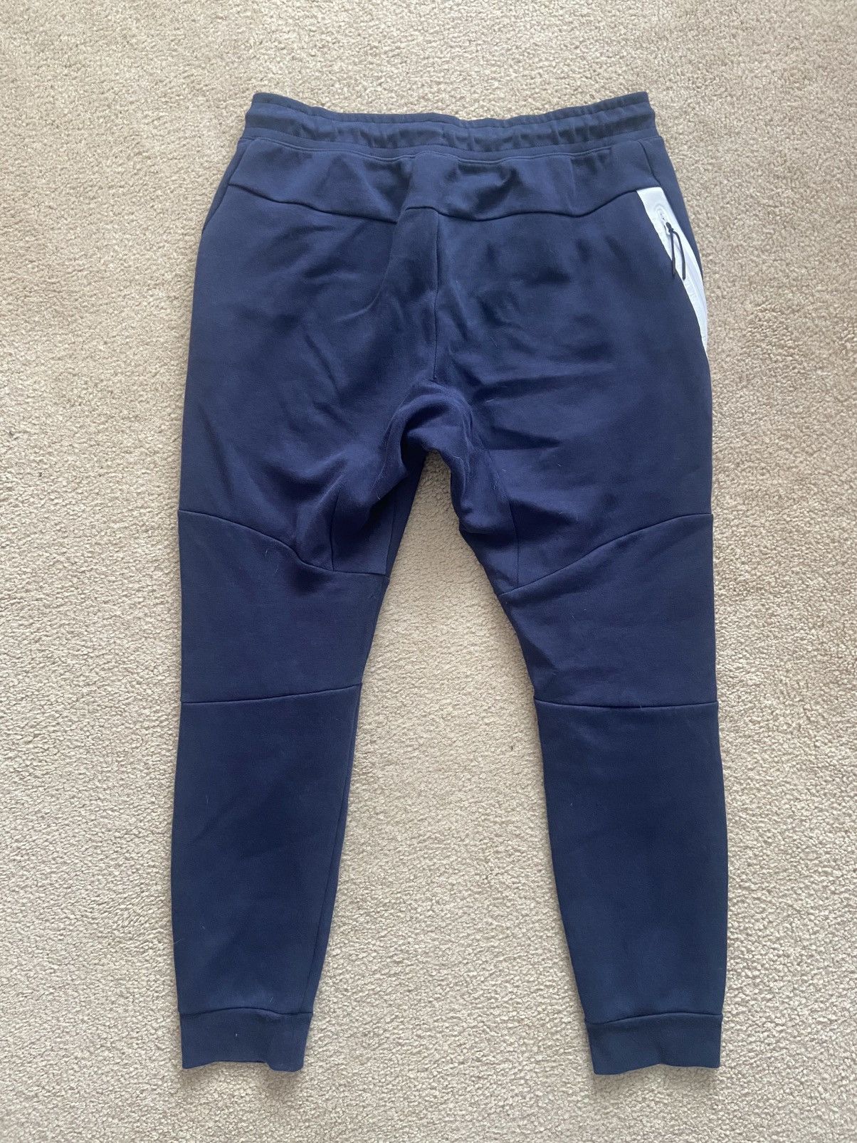 Nike Nike Sportswear Tech Fleece Joggers Size US 34 / EU 50 - 2 Thumbnail