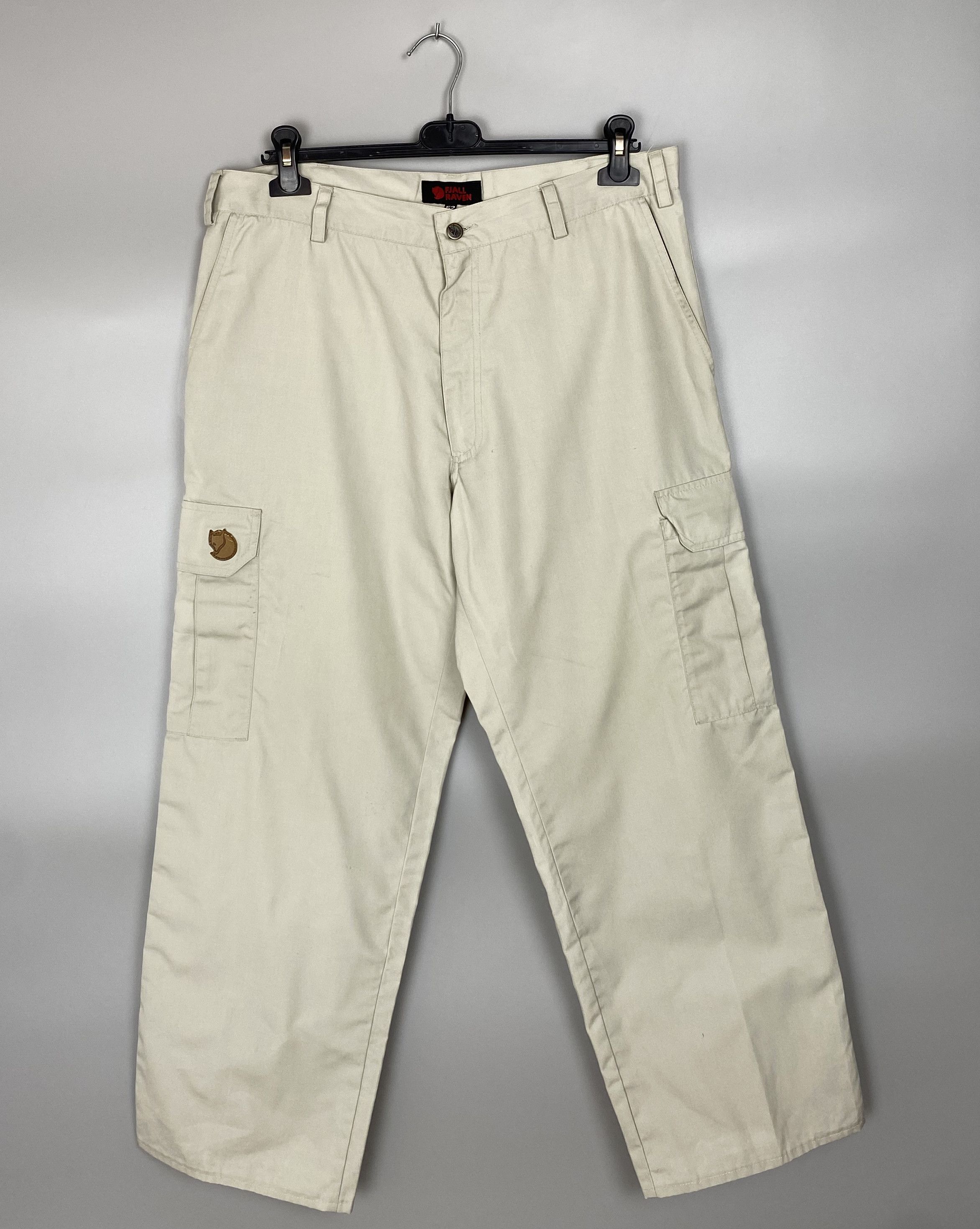 Fjallraven Vintage FjallRaven G1000 Outdoor Cargo Pant Size 52 Size US 36 / EU 52 - 1 Thumbnail
