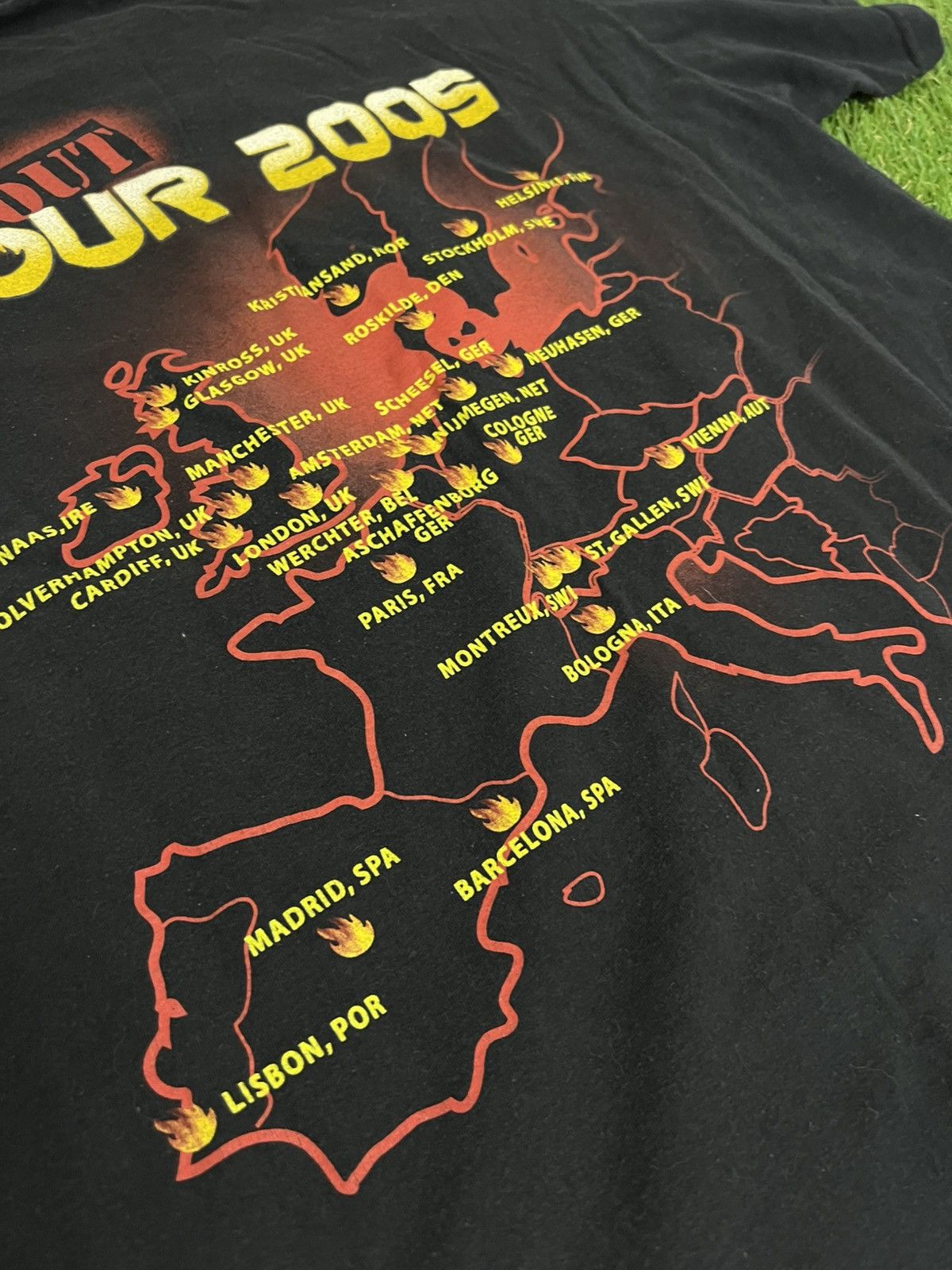 Band Tees 🔥🔥🔥Audioslave Tour Europe 2005 T-shirt Short Sleeve Chris Ko Size US M / EU 48-50 / 2 - 13 Thumbnail