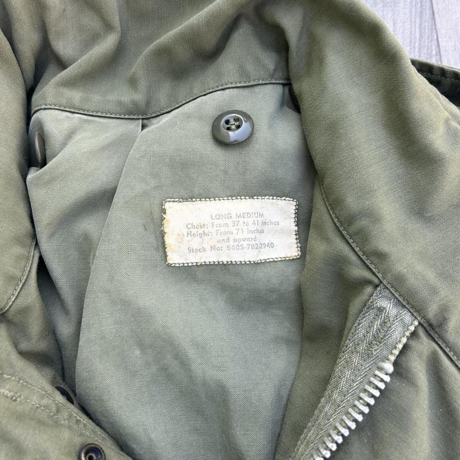 Other Vintage U.S. Army M-1965 field jacket size M Size US M / EU 48-50 / 2 - 4 Thumbnail