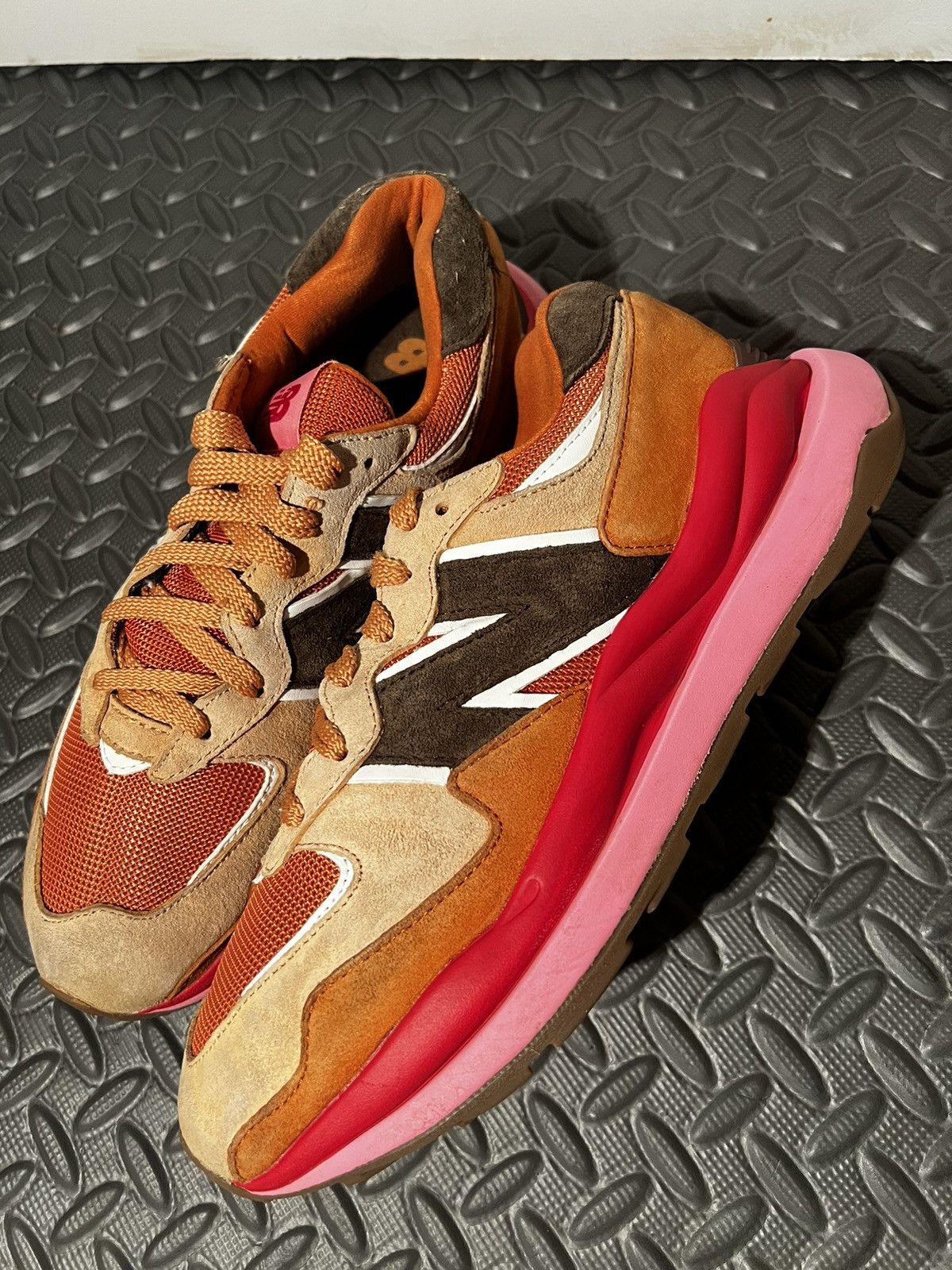 New Balance CLEAN New Balance 57/40 Brown Pink size 9.5 Womens shoes Size US 9.5 / IT 39.5 - 1 Thumbnail