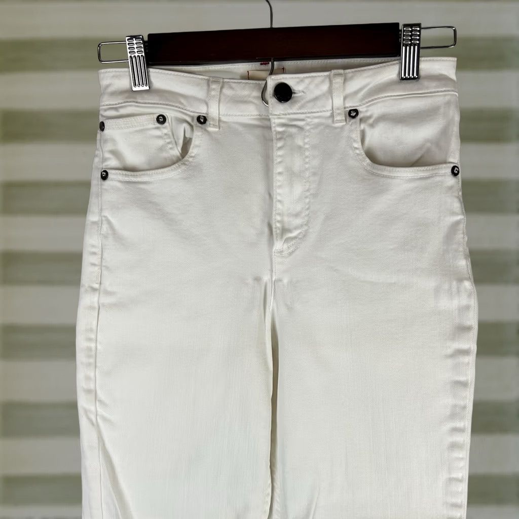 Alice + Olivia Alice + Olivia AO.LA Jeans Women's 27 White Denim Zoe Ruffled Hem Retro Y2K Jeans Size 27" / US 4 / IT 40 - 1 Thumbnail