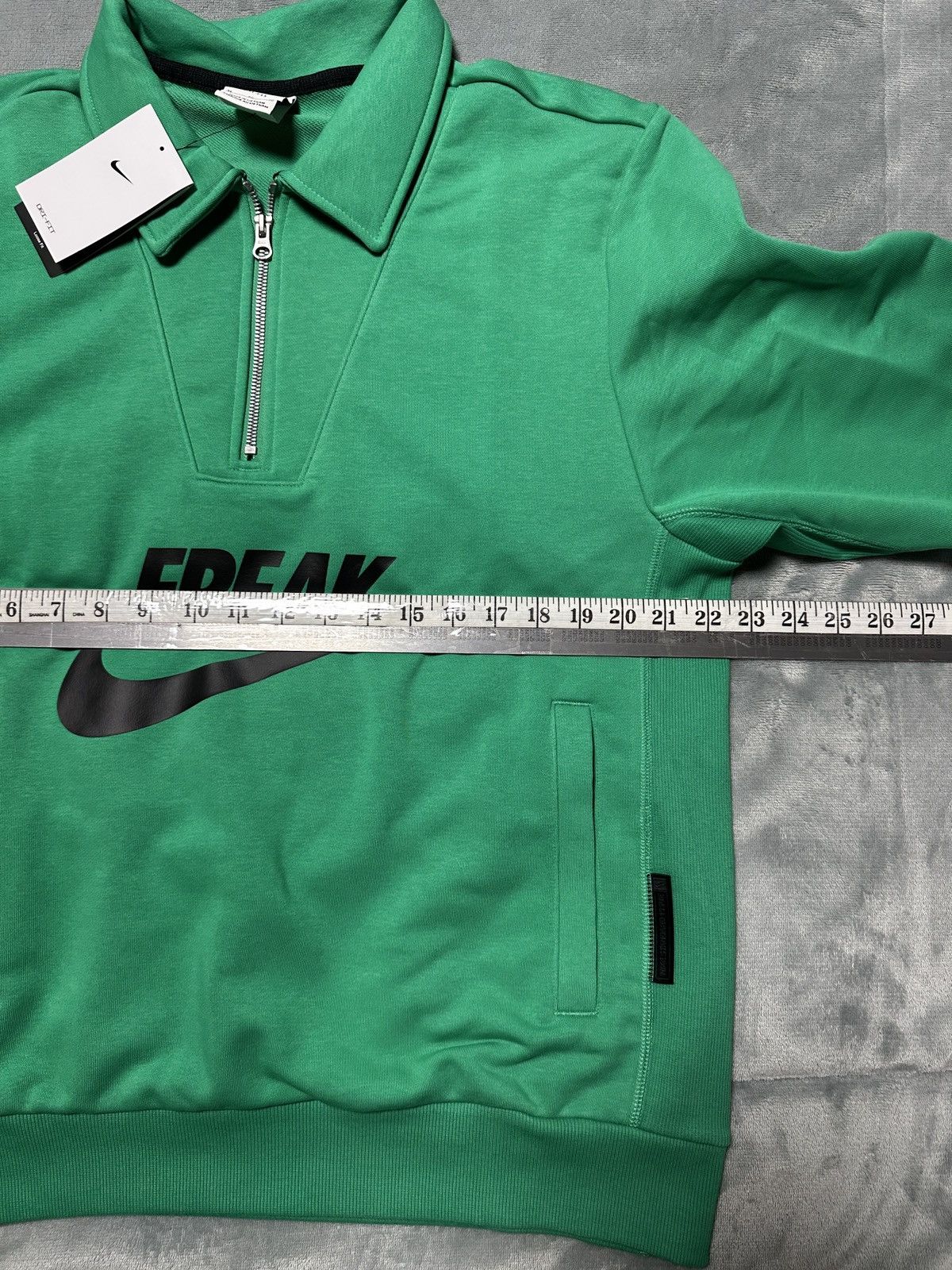 Nike NEW Men’s Nike Giannis Standard Issue 1/4 Zip Basketball Top Size US XL / EU 56 / 4 - 3 Thumbnail