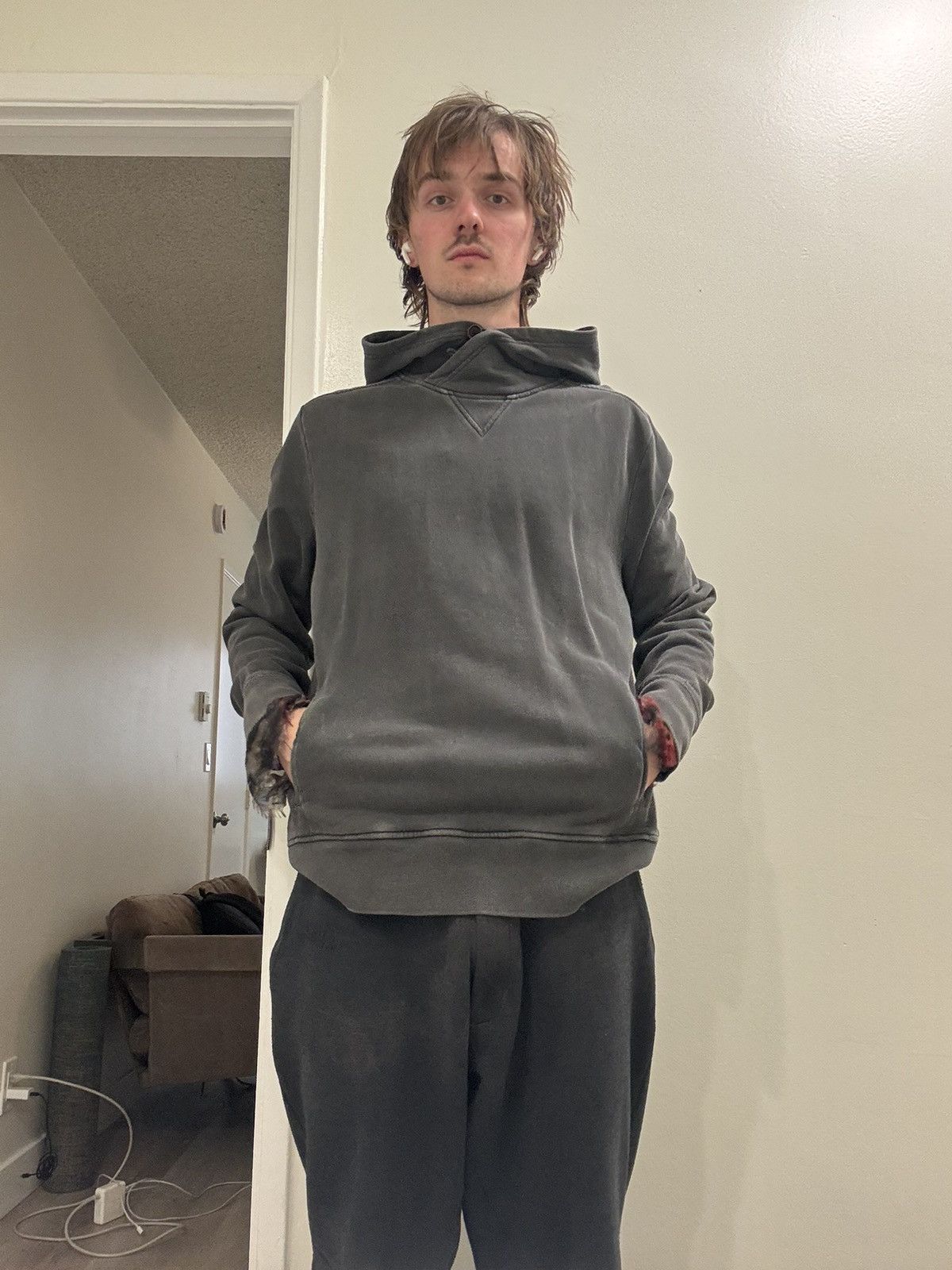 Banana Republic Men’s large banana republic grey hoodie Size US L / EU 52-54 / 3 - 9 Thumbnail