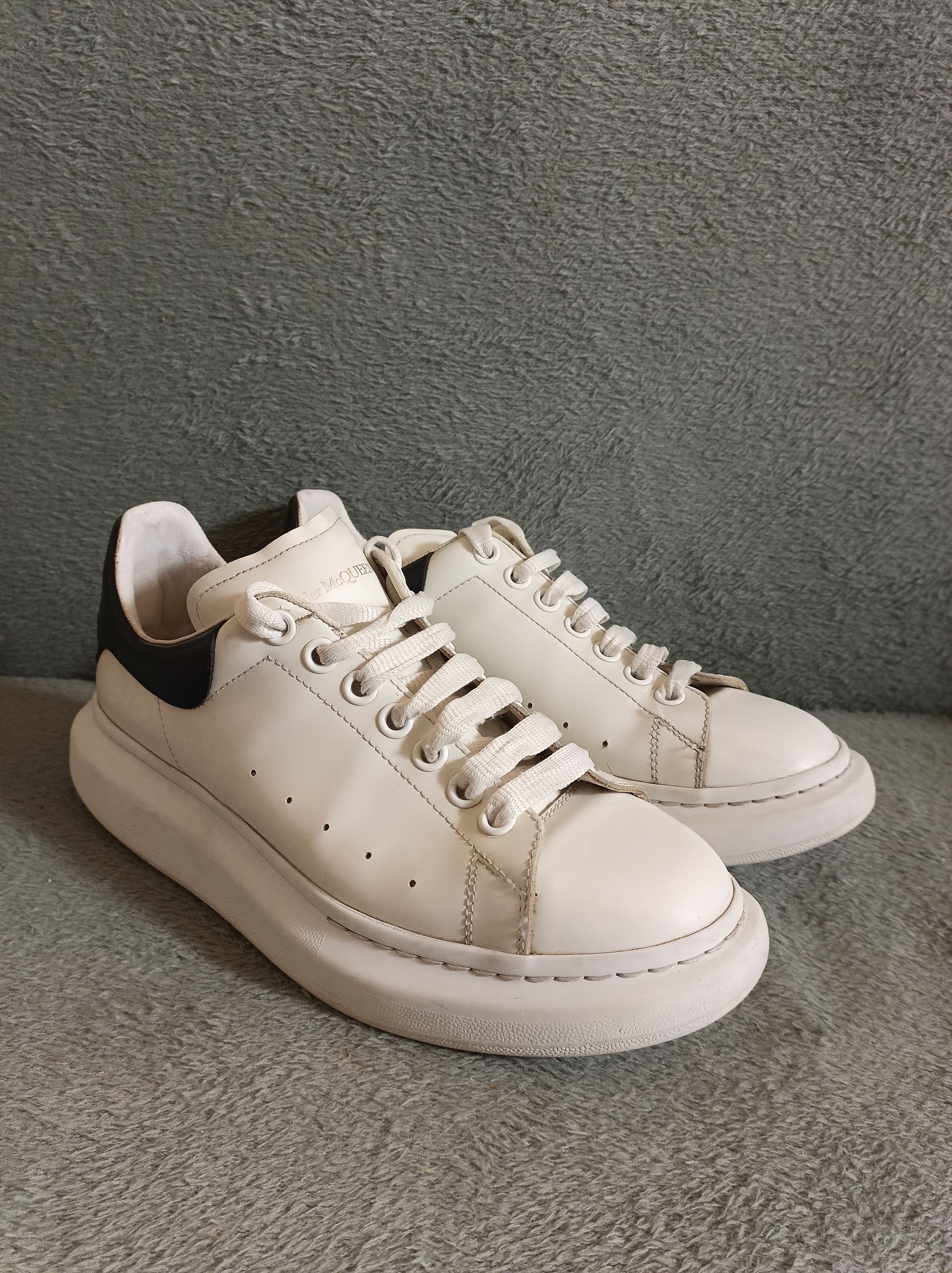 Alexander McQueen Alexander McQueen Oversized Leather Sneakers EU41 Size US 7.5 / EU 40-41 - 6 Thumbnail
