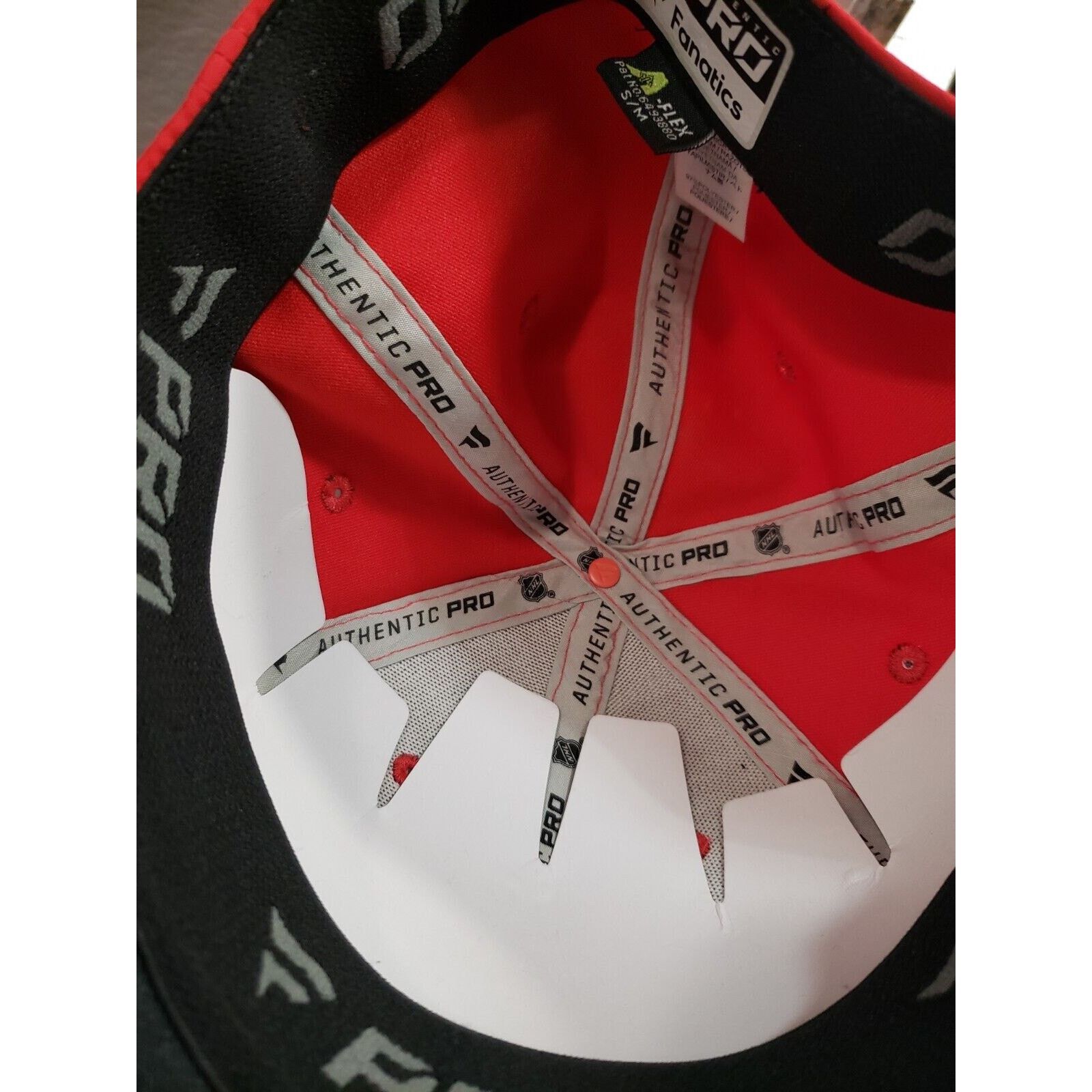 Other Chicago Blackhawks Hat Training Stretch Fit S/M Red Fanatics Size ONE SIZE - 6 Thumbnail