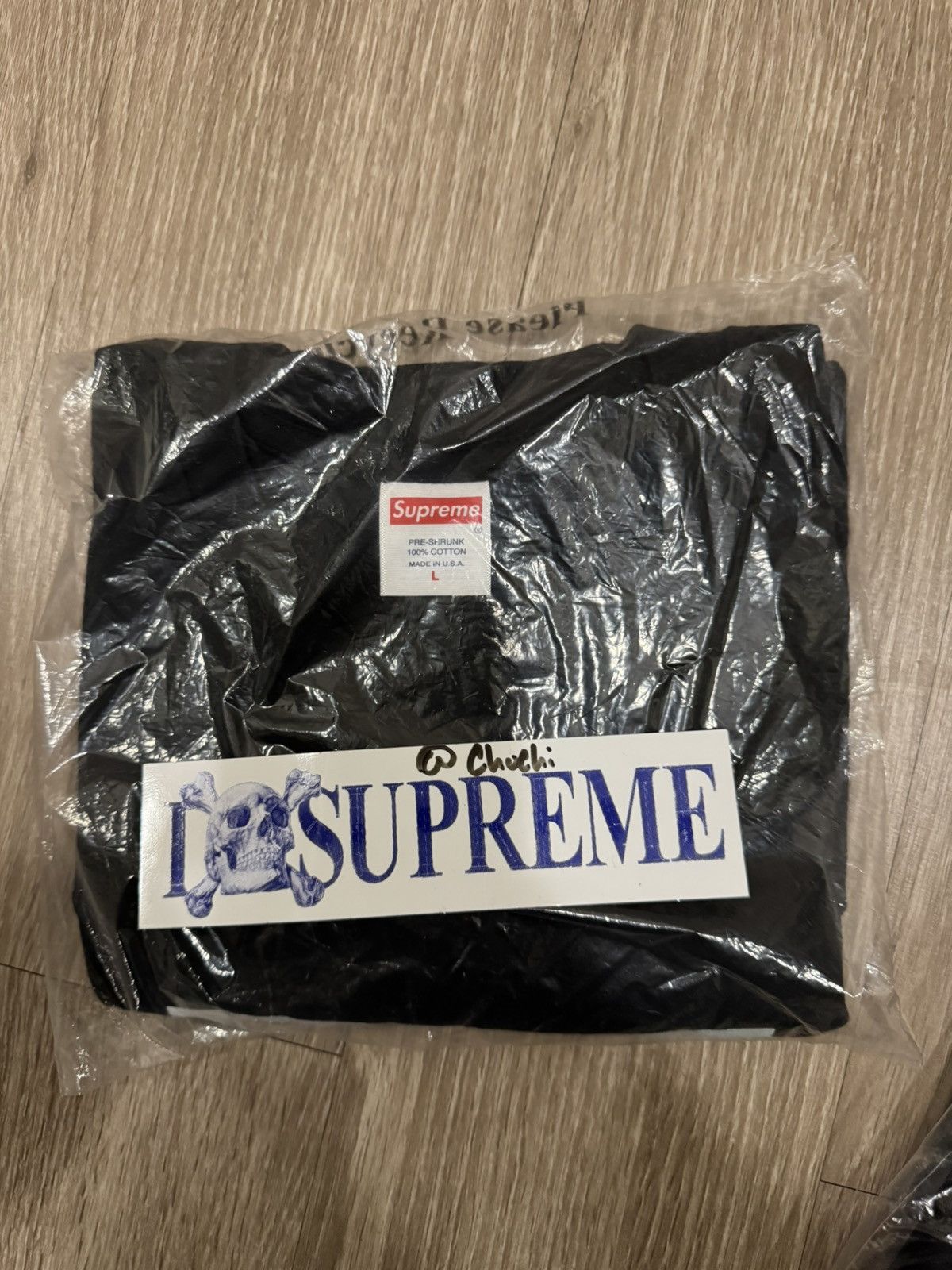 Supreme Supreme “Maude” Tee Size US L / EU 52-54 / 3 - 1 Thumbnail