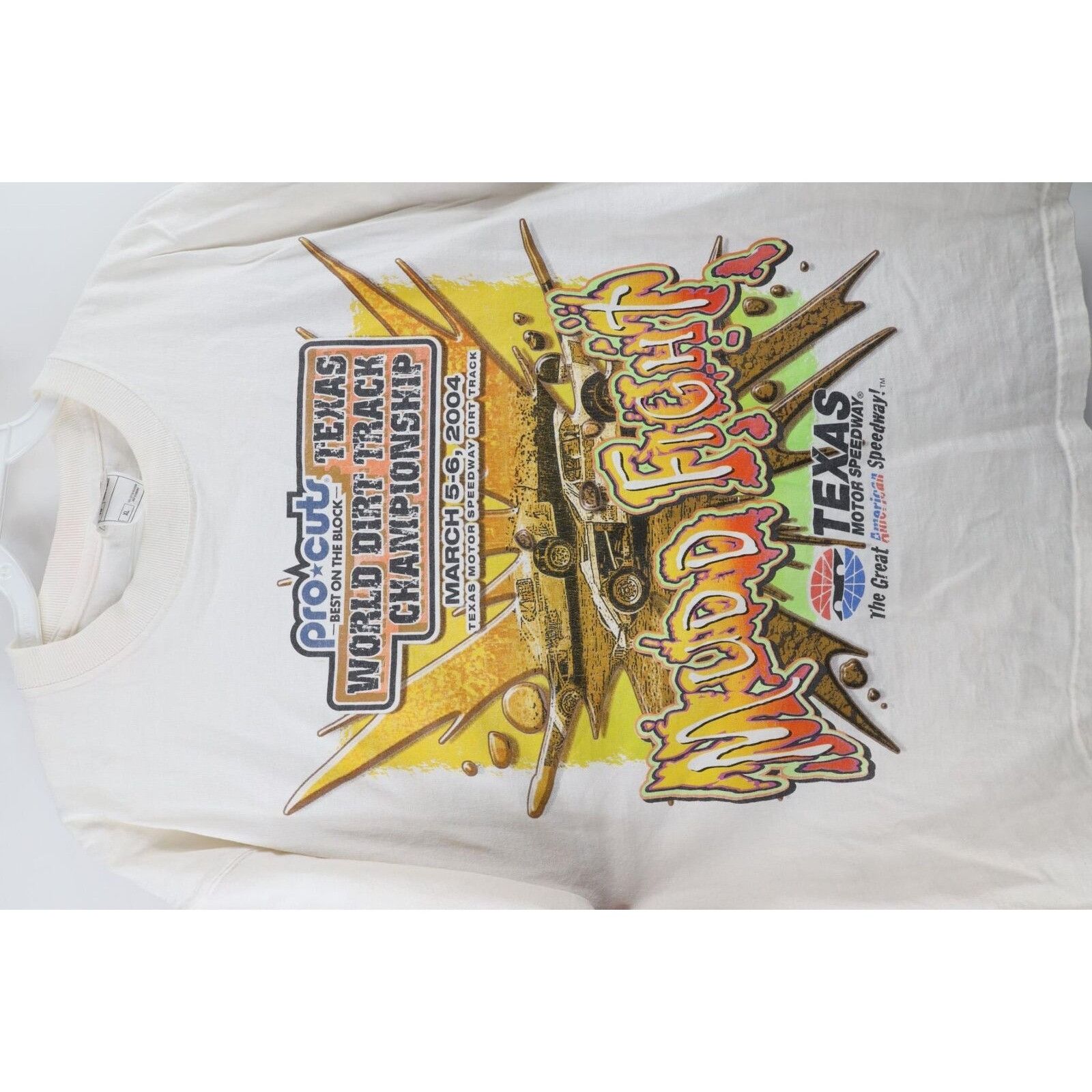 Vintage Vintage Y2K 2004 Texas Motor Speedway Dirt Racing T-Shirt Size US XL / EU 56 / 4 - 4 Thumbnail