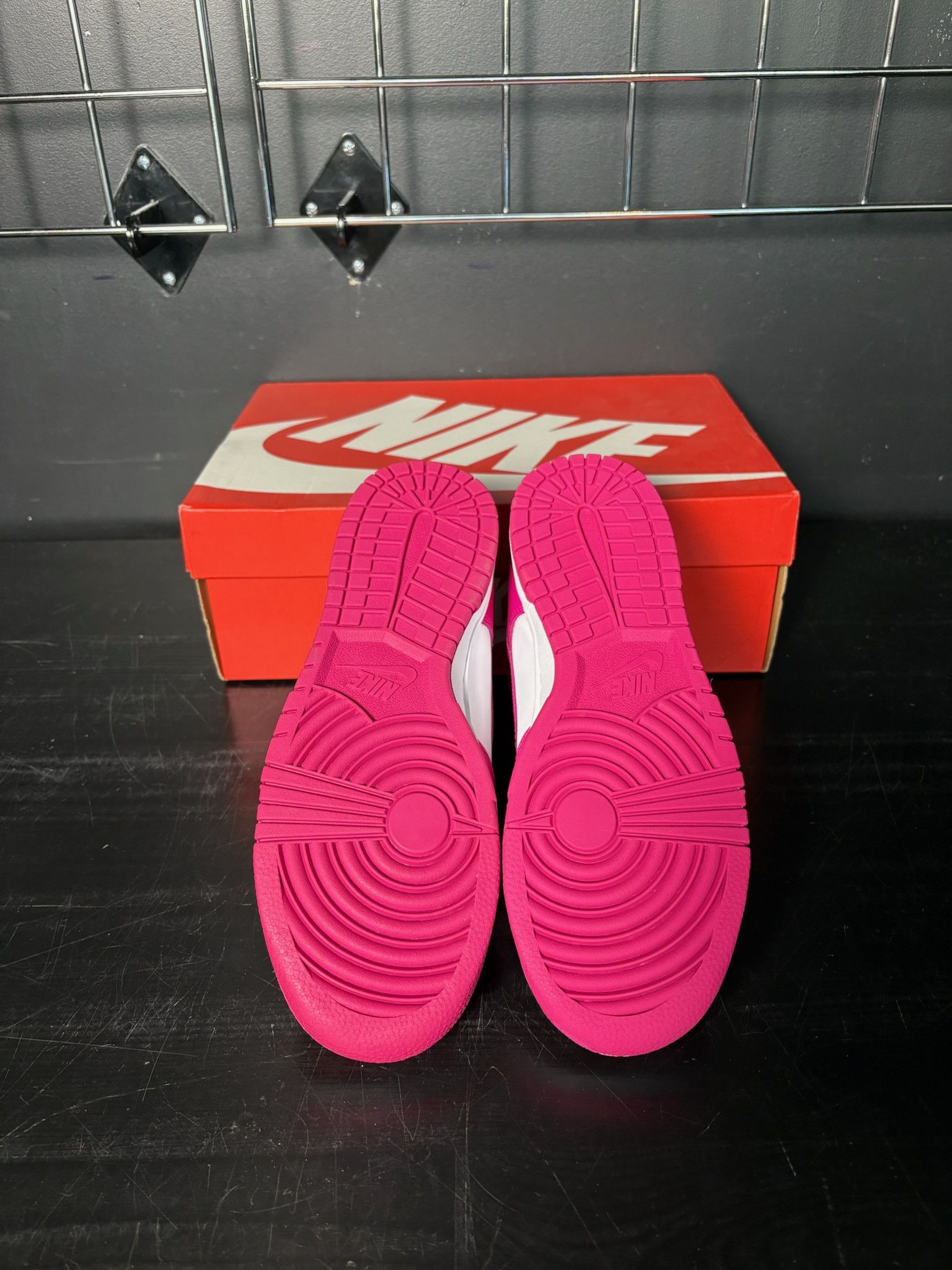 Nike Nike Dunk High (WMNS) "Pink Prime" Size US 8 / IT 38 - 4 Thumbnail