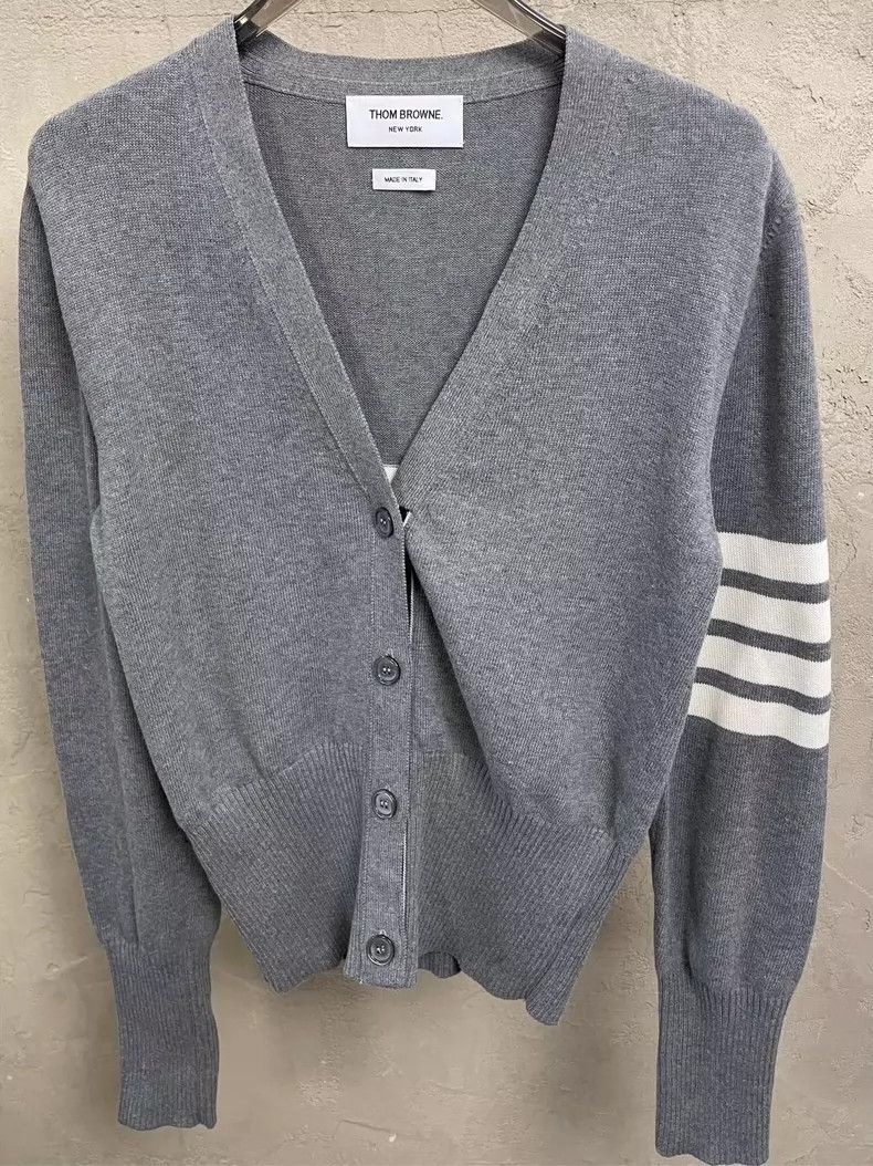 Thom Browne Thom Browne Gray dog four stripe knit sweater Size S / US 4 / IT 40 - 4 Thumbnail