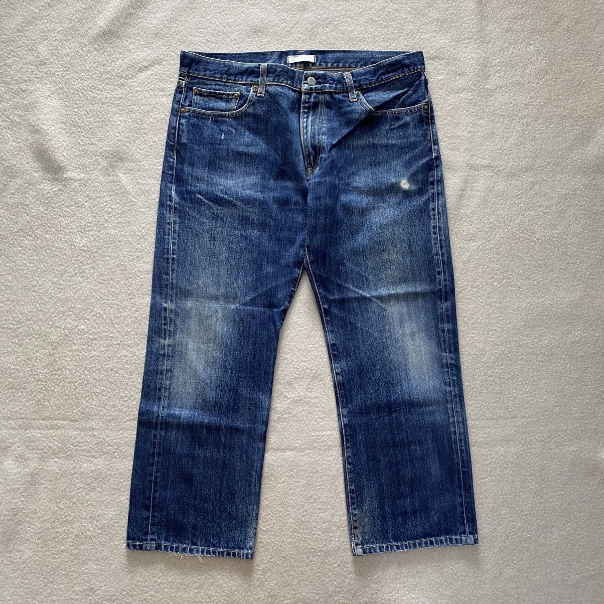 Japanese Brand Uniqlo Distressed Denim w35 Size US 35 - 1 Thumbnail