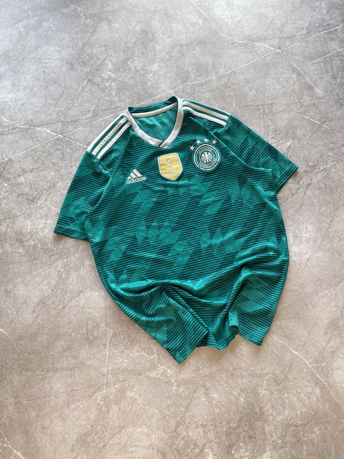 Adidas × Vintage Adidas Germany Soccer Jersey 2014 World Cup Champion Patch Size US M / EU 48-50 / 2 - 1 Thumbnail