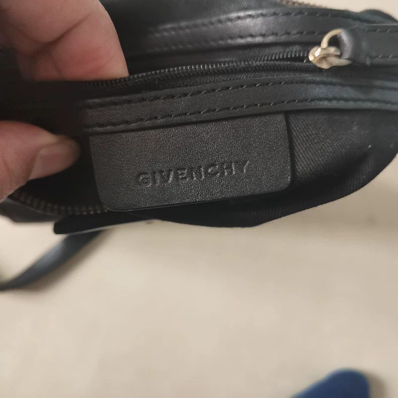 Givenchy Givenchy Full leather messenger bag Size ONE SIZE - 5 Thumbnail