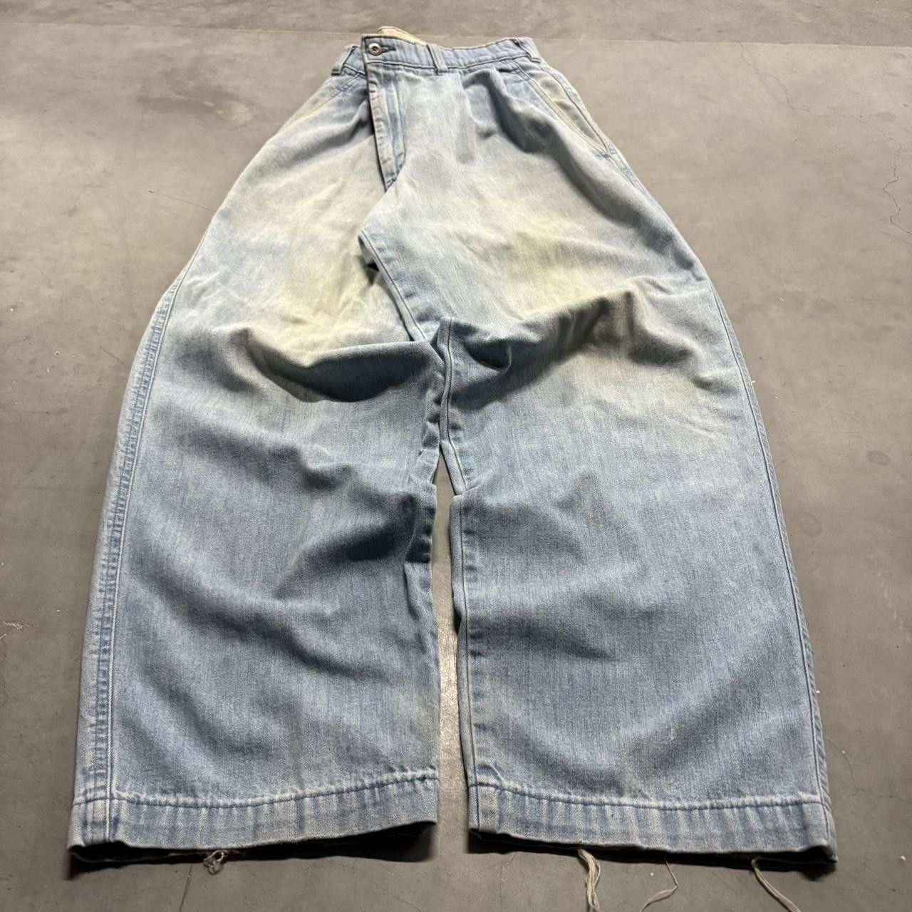 Vintage Crazy Vintage Y2K/2000s Baggy Skater Style Light Blue Wash Denim Jeans! Size US 34 / EU 50 - 3 Thumbnail