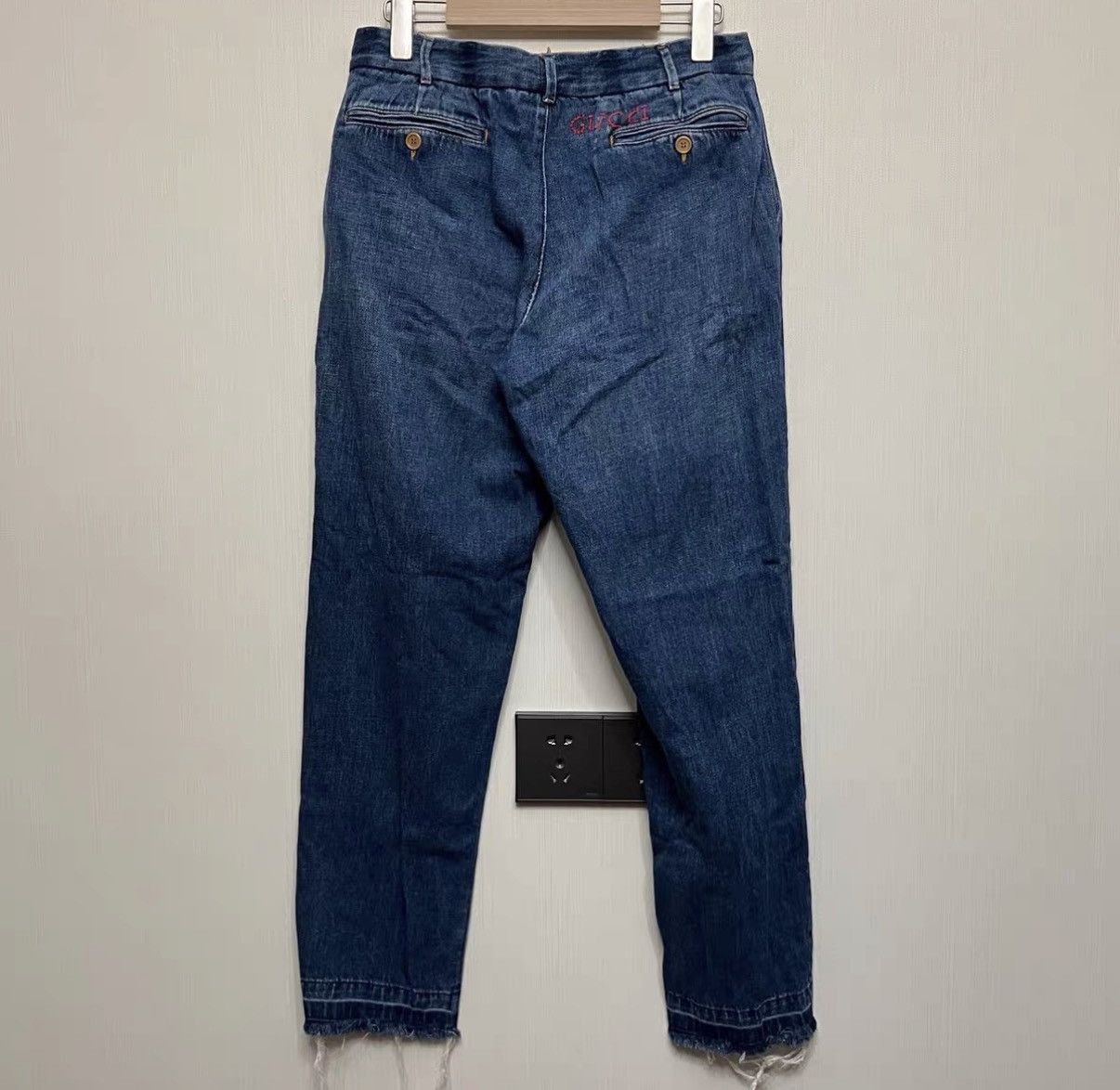 Gucci Gucci Embroidered Logo Jeans J42 Size 25" / US 0 / IT 36 - 2 Thumbnail