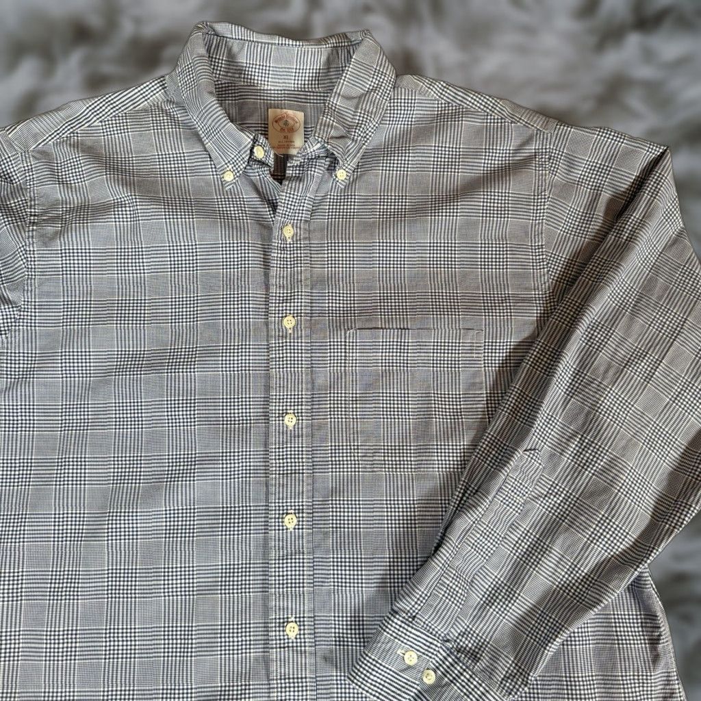 Brooks Brothers VINTAGE Brooks Brothers Madison Plaid Button-Up Shirt Mens XL Blue Checkered Made In USA Size US XL / EU 56 / 4 - 1 Thumbnail