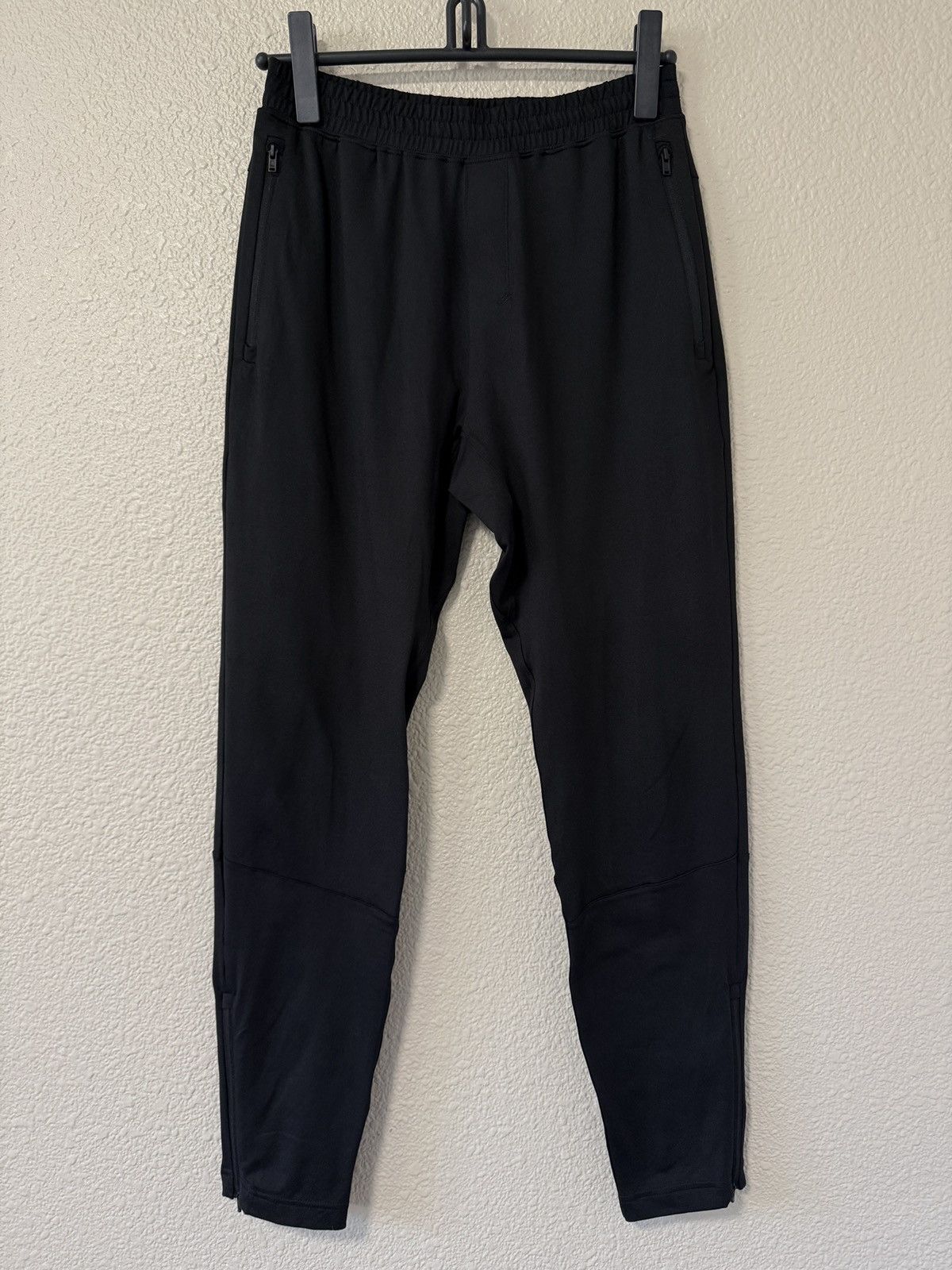 Alo Alo Alo Conquer React Performance Training Jogger S 30in Size US 30 / EU 46 - 1 Thumbnail