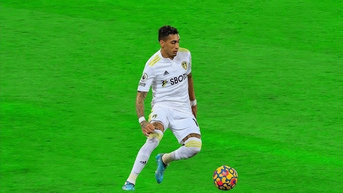 Adidas LEEDS UNITED ADIDAS 2021/2022 FOOTBALL JERSEY #18 RAPHINHA Size US L / EU 52-54 / 3 - 14 Thumbnail