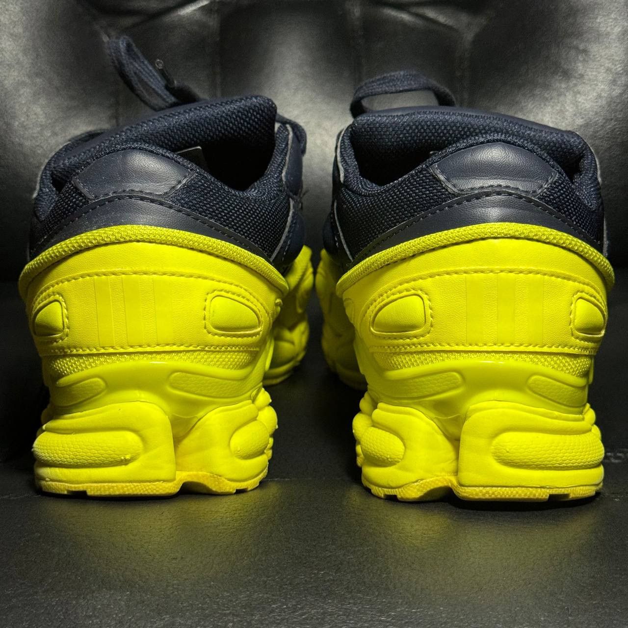 Adidas × Raf Simons 7,5us Adidas Raf Simons Ozweego Yellow FW18 Size US 7.5 / EU 40-41 - 2 Thumbnail