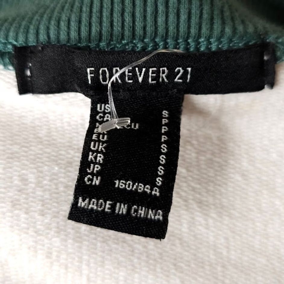Forever 21 FOREVER 21 Sweatshirt Womens Size S White Green Beverly Hills Yacht Club Crew Rowing Activewear Vintage: No Size S / US 4 / IT 40 - 6 Thumbnail
