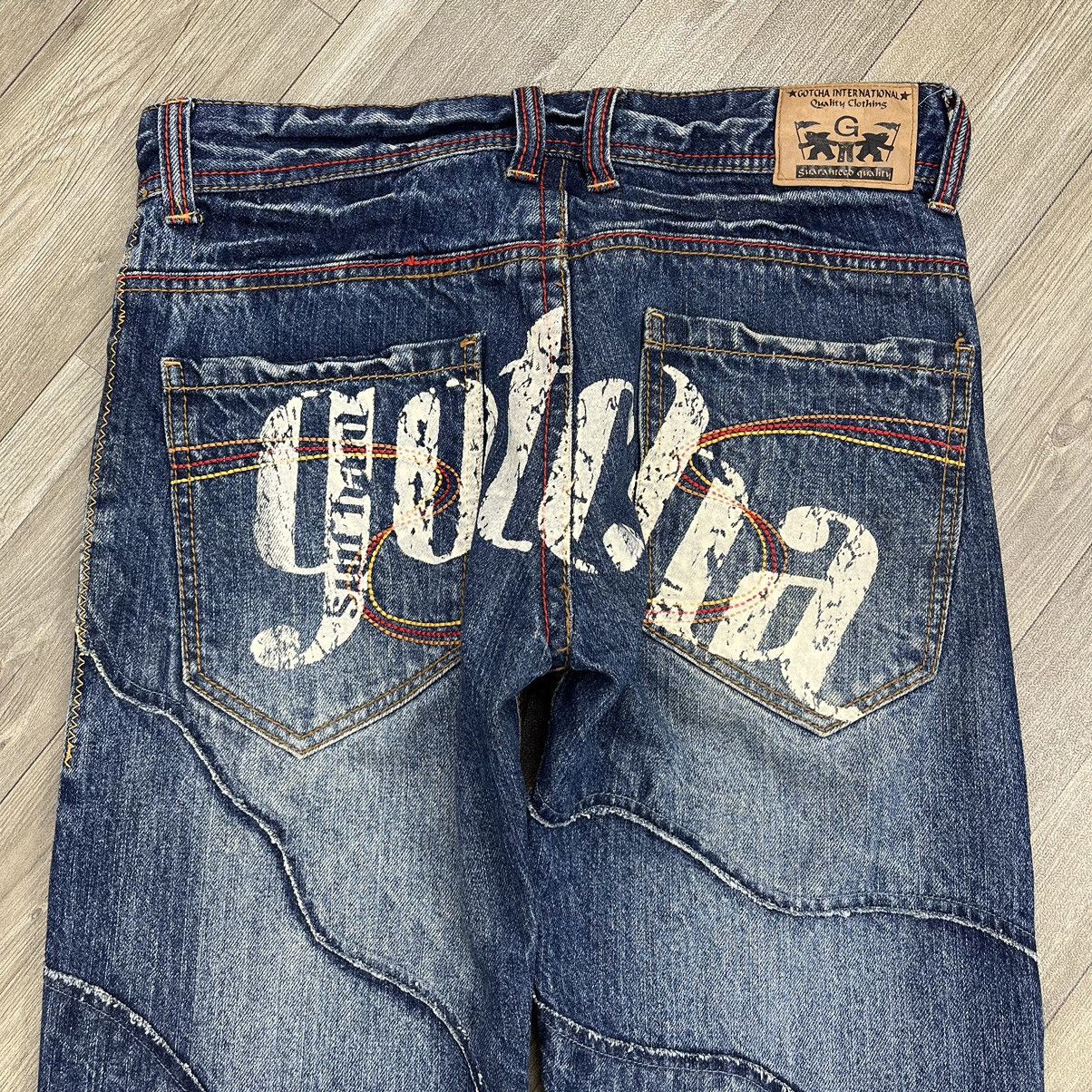 Gotcha × Vintage Vintage Gotcha Big Logo Distressed Faded Denim Jeans Size US 32 / EU 48 - 3 Thumbnail