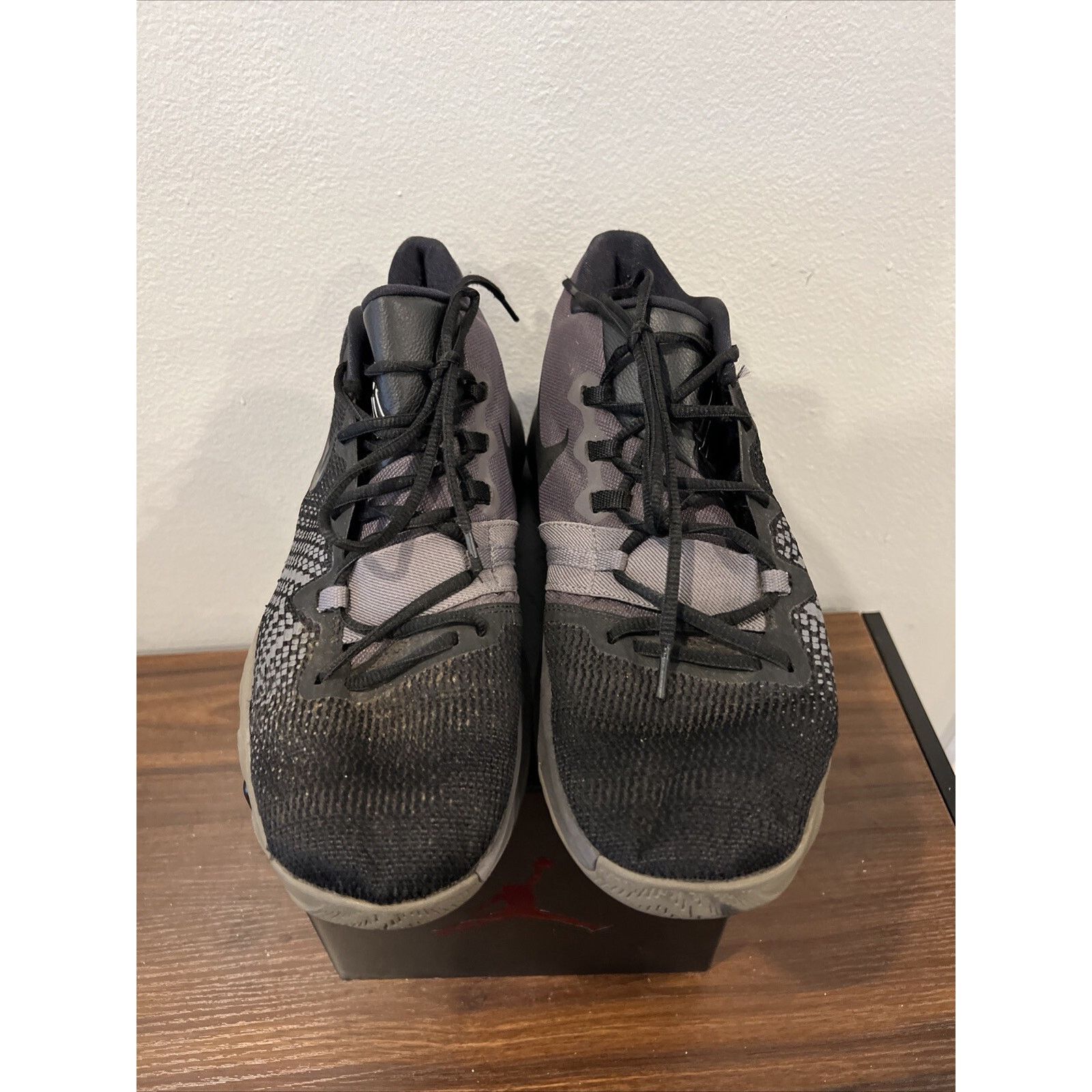 Nike Nike Mens Kyrie Flytrap AA7071-011 Black Thunder Grey Shoes Size US 11 / EU 44 - 3 Thumbnail