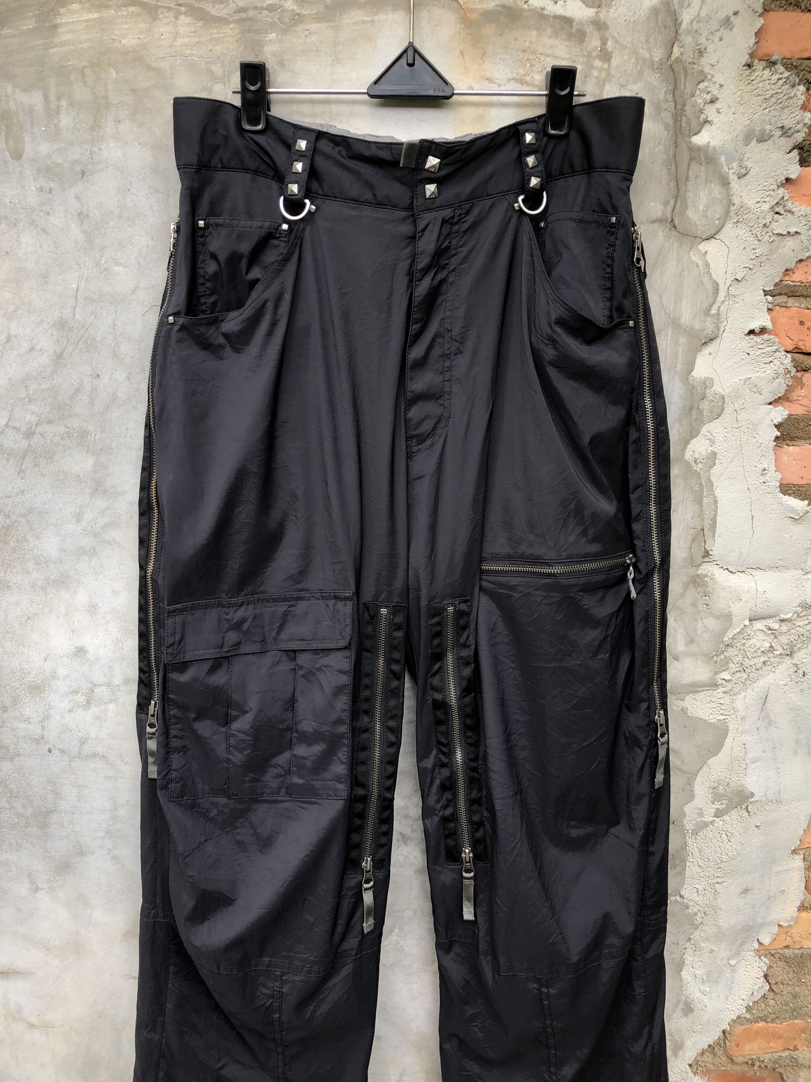 Analog Burton Analog multi zip studed ski/snow pants Size US 34 / EU 50 - 4 Thumbnail