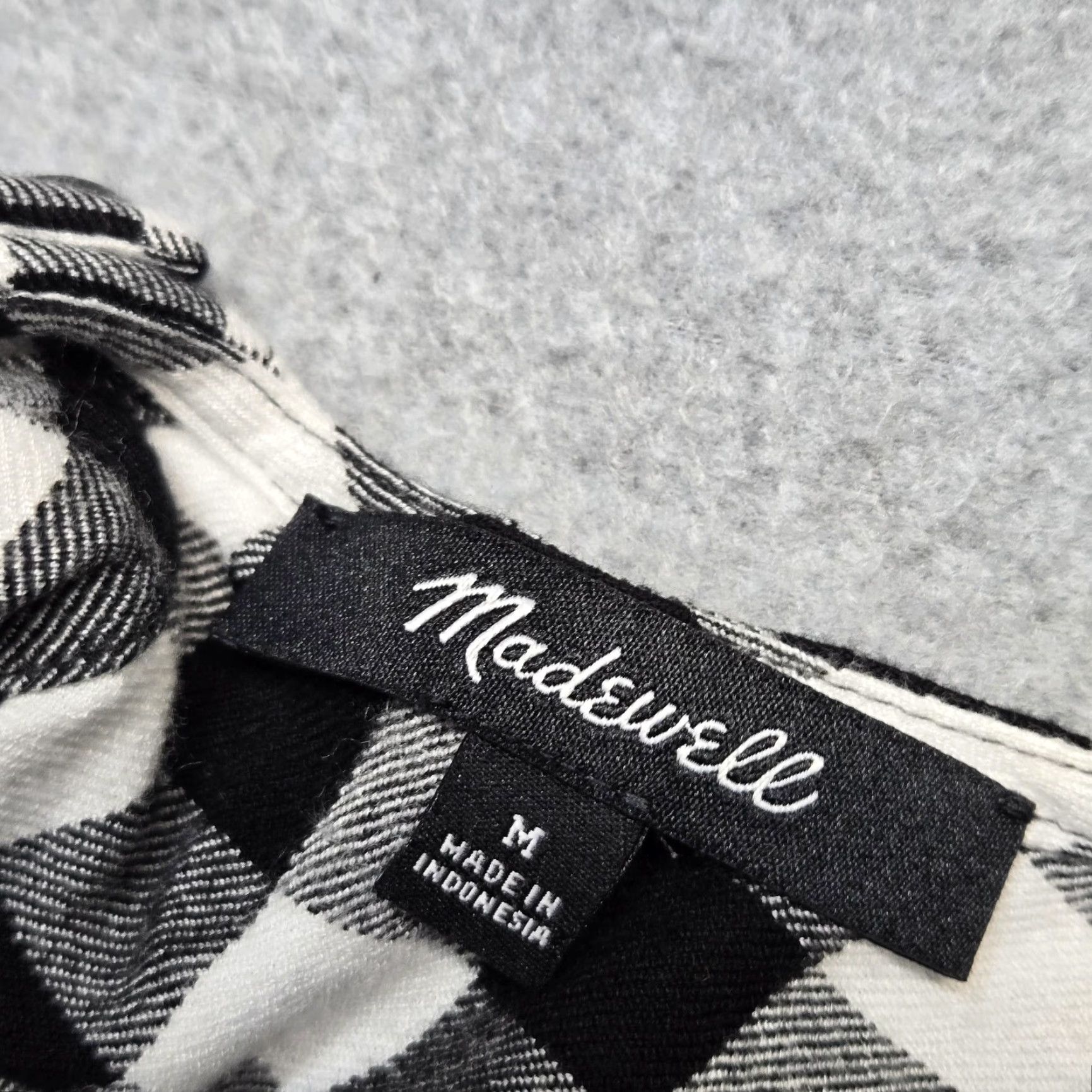 Madewell Madewell Blouse Womens M Black Gingham Tie Front Button Back Relaxed Lightweight Size M / US 6-8 / IT 42-44 - 3 Thumbnail