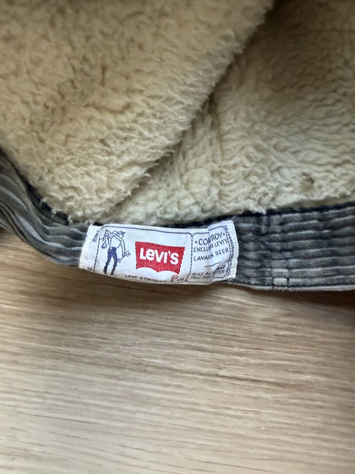 Levi's Vintage Levi’s corduroy jacket Size US S / EU 44-46 / 1 - 5 Thumbnail