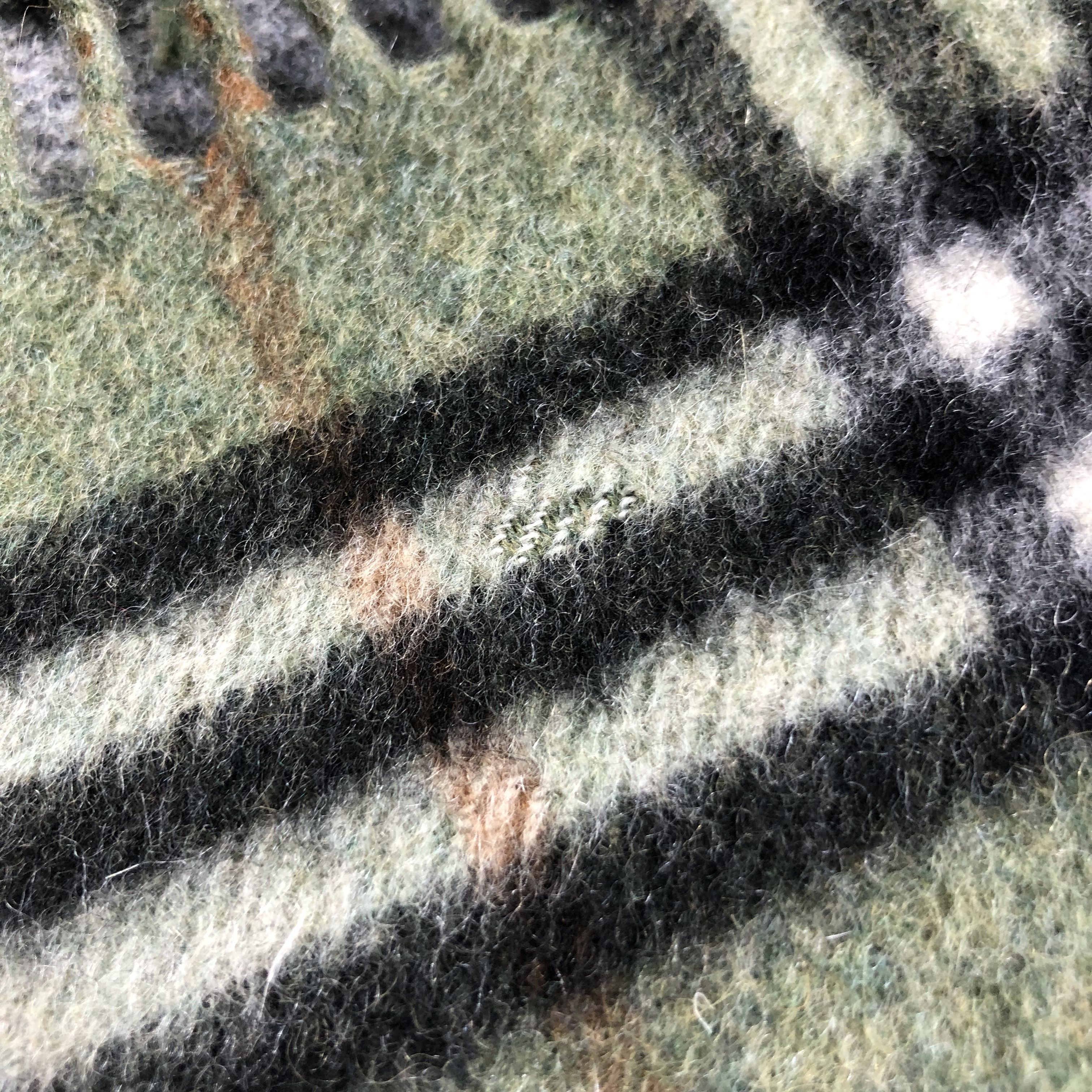 Burberry Burberrys Nova Check Cashmere Scarf Muffler Neckwear V2522 Size ONE SIZE - 9 Thumbnail