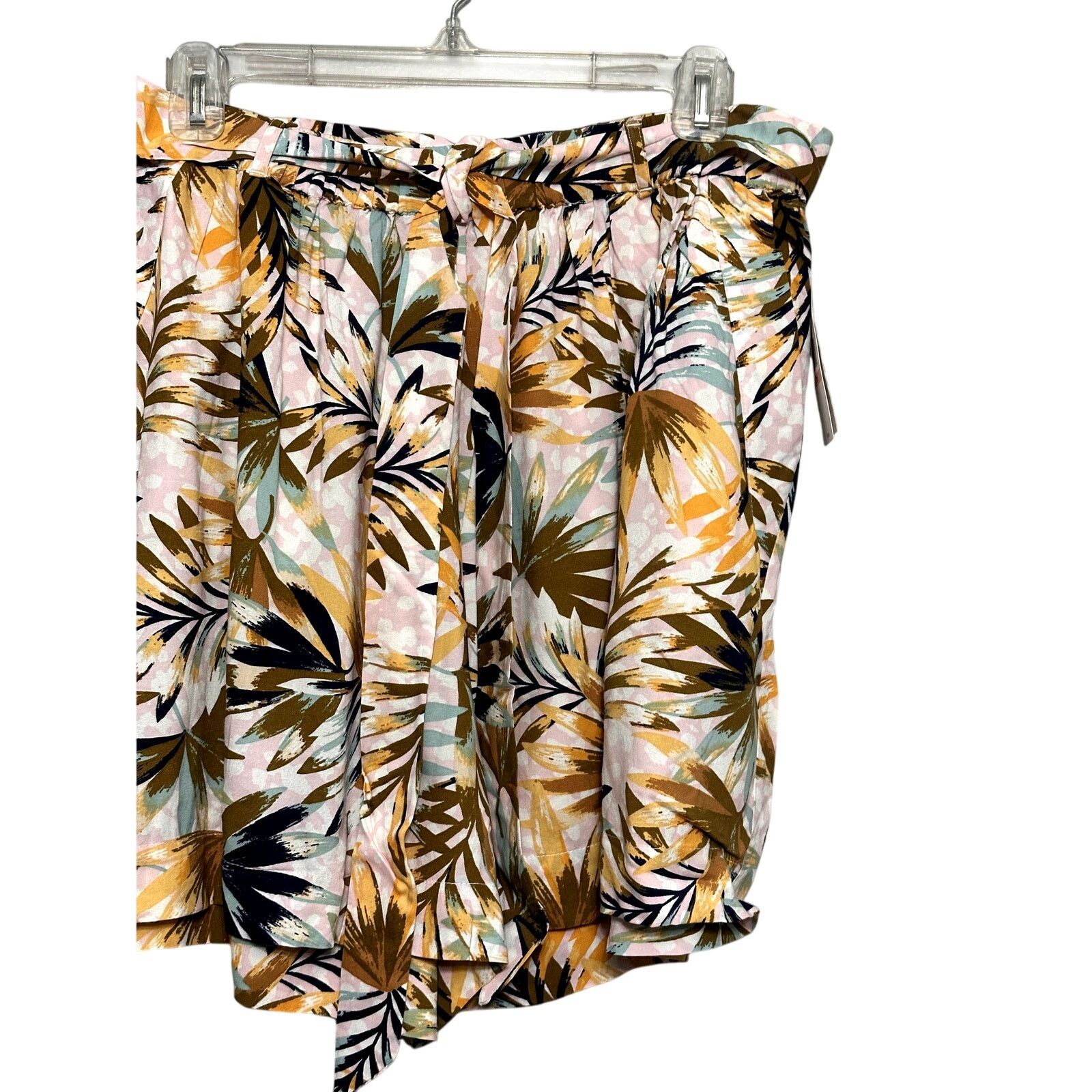 Other Jessica Simpson Shorts Floral Tie Waist Pull-On Pink 2X NWT Size 33" - 4 Thumbnail