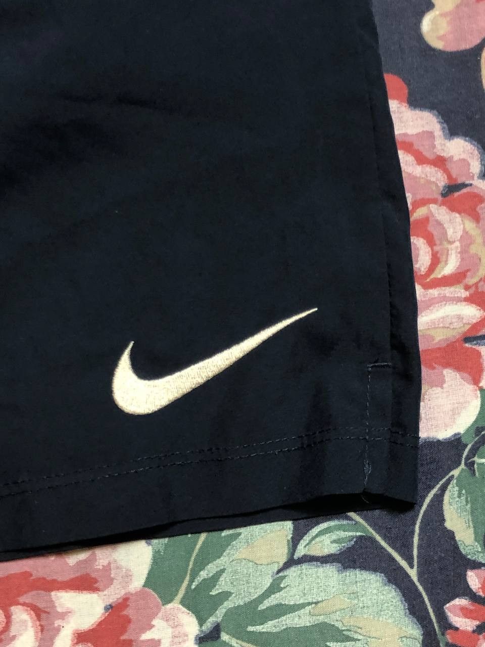 Nike Nike ENGLAND Shorts Size US 32 / EU 48 - 4 Thumbnail