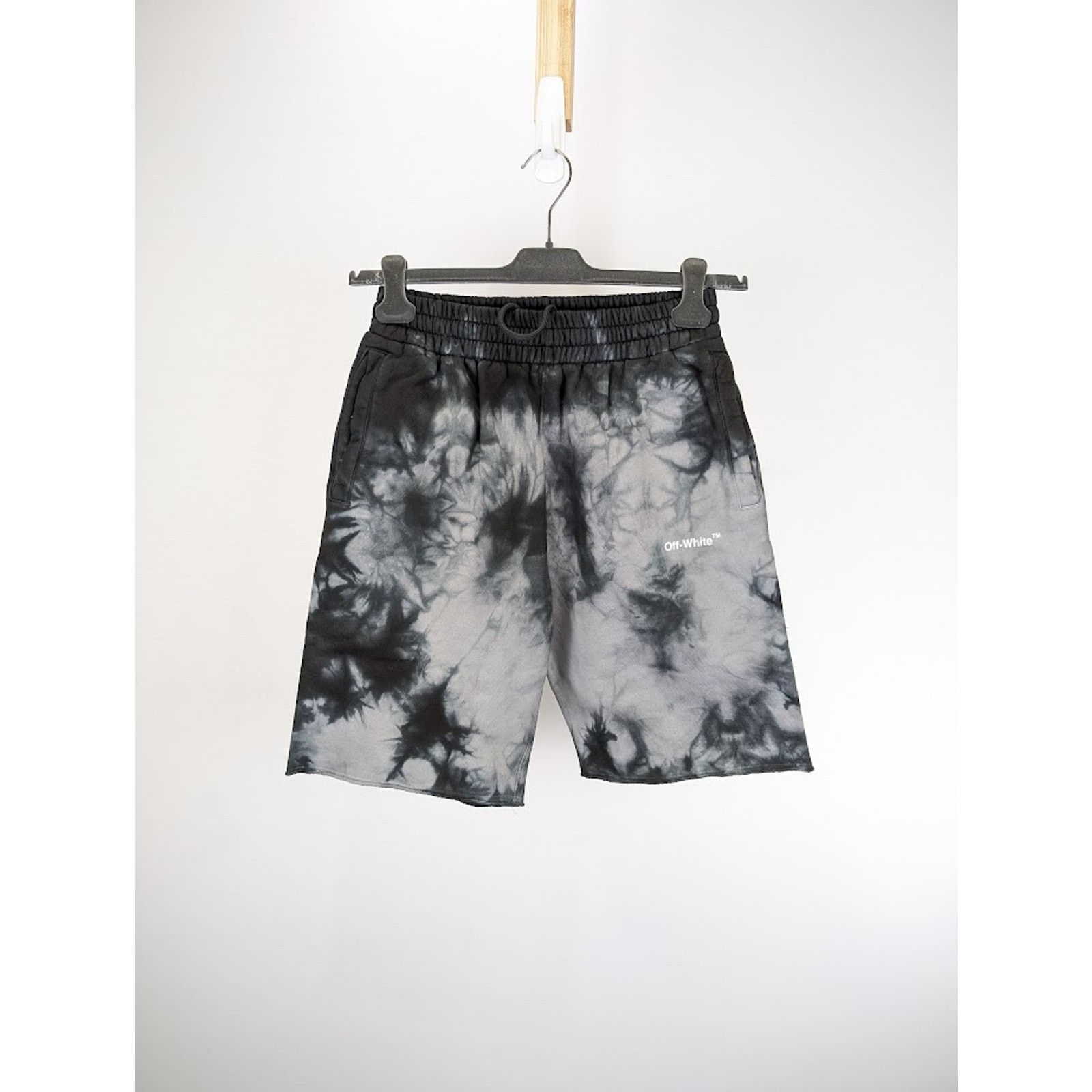 Off-White o1rshd1 Diag Tie Dye Sweatshorts in Warm Grey White M Size US 32 / EU 48 - 3 Thumbnail